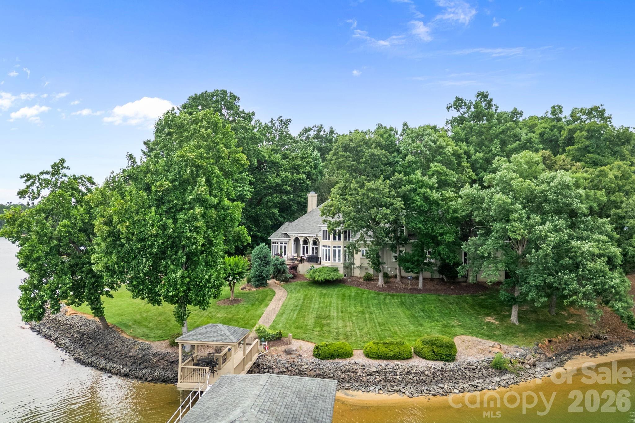 main property photo 37