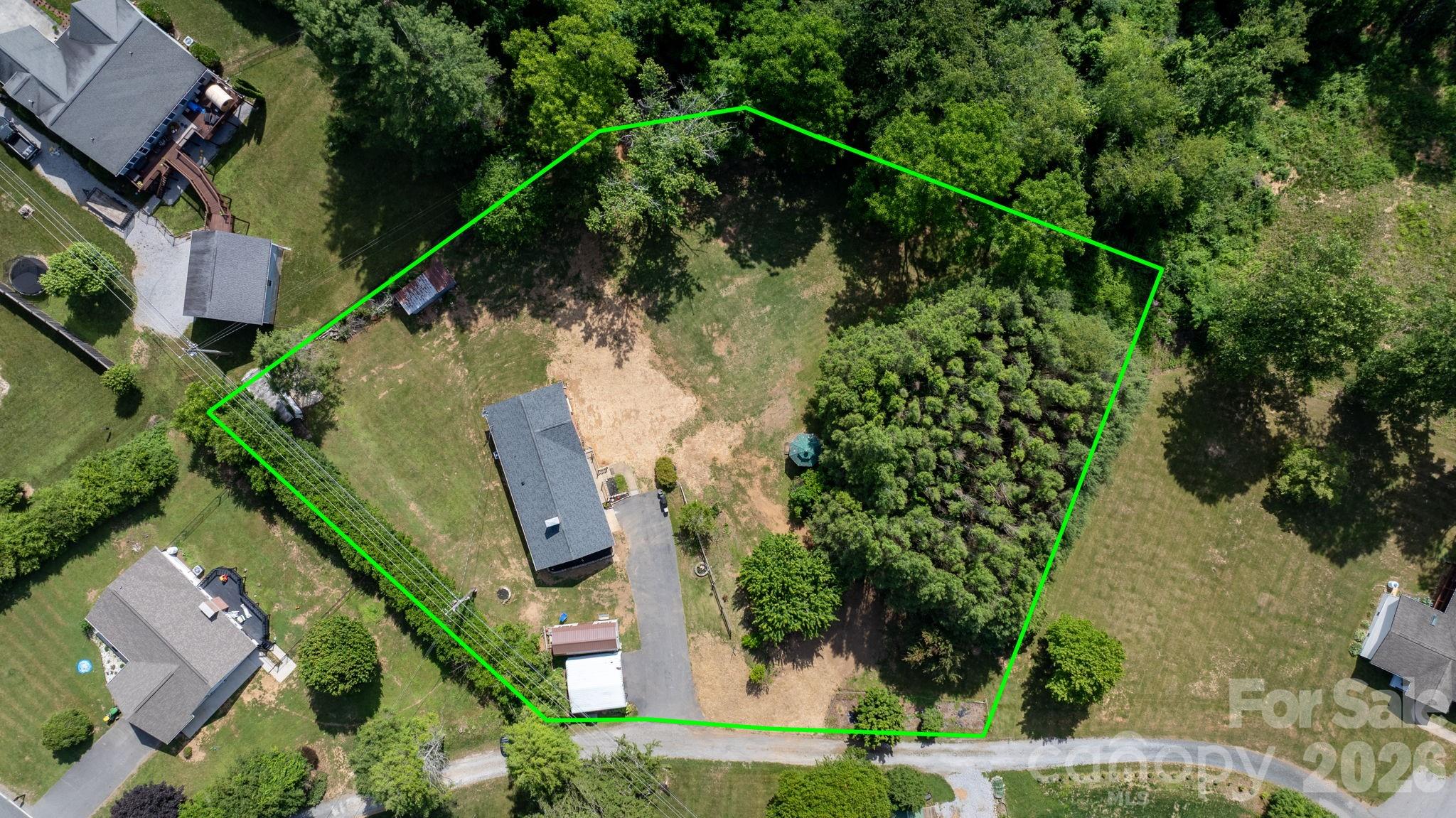 main property photo 23