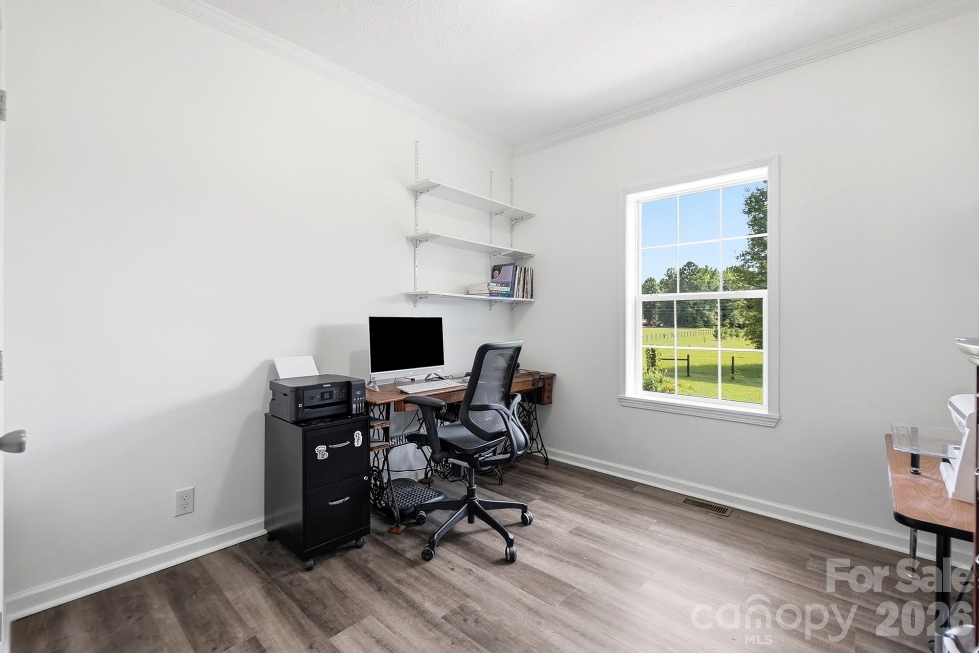 main property photo 29