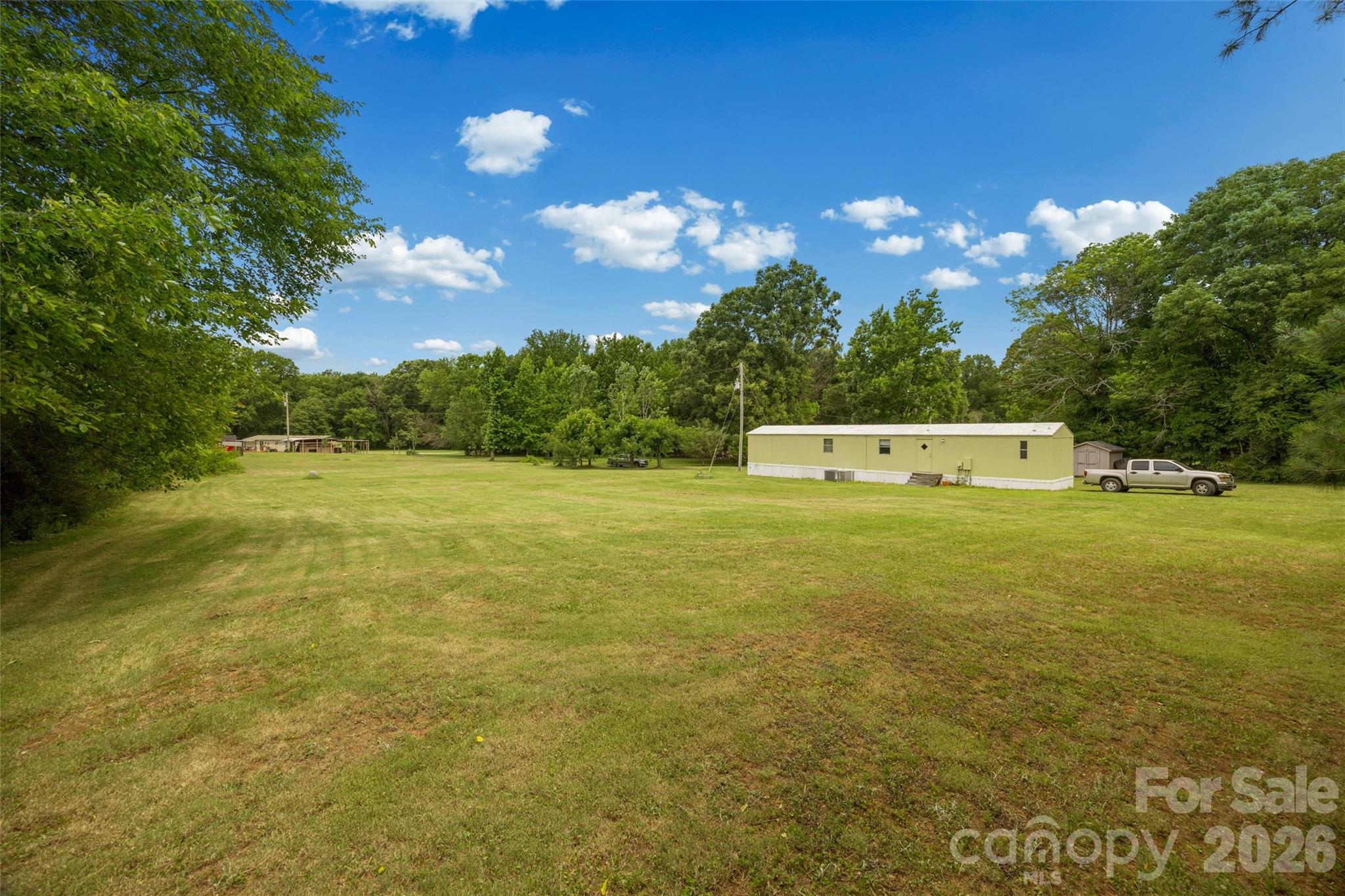 main property photo 32