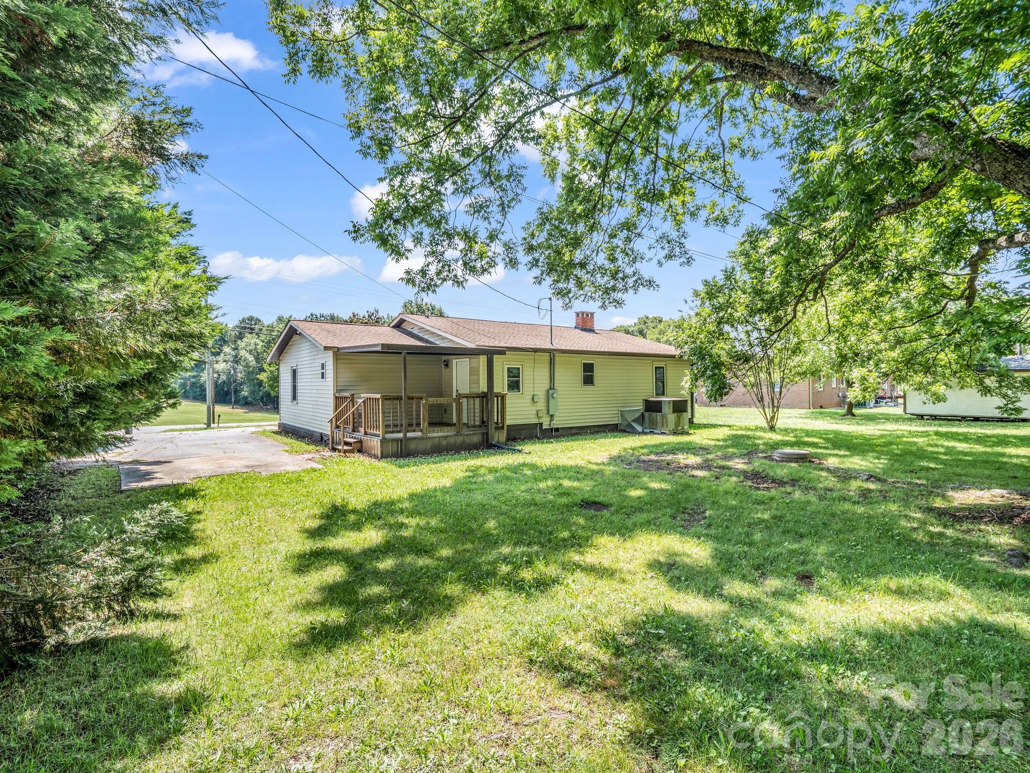 main property photo 4