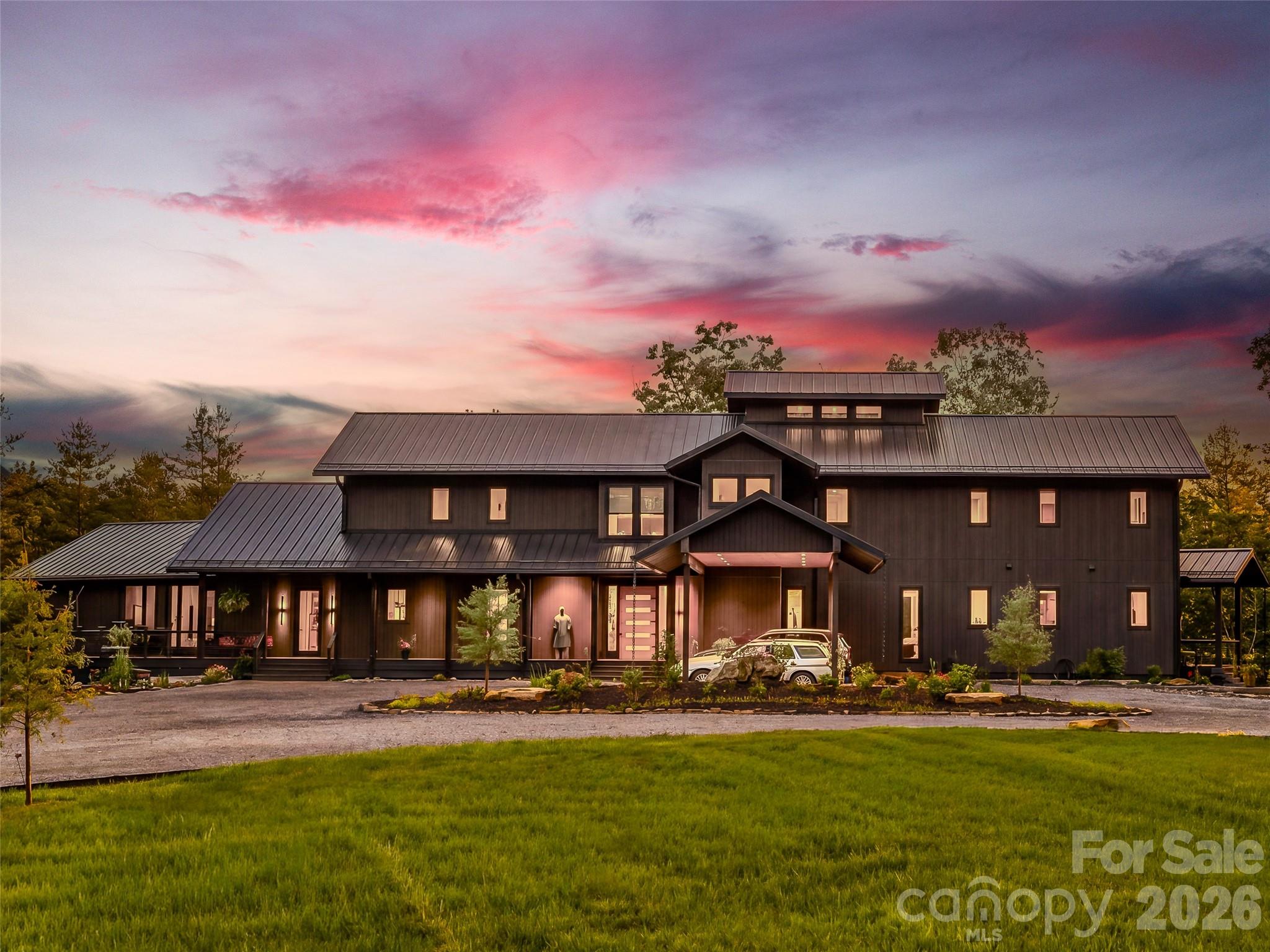 main property photo 38