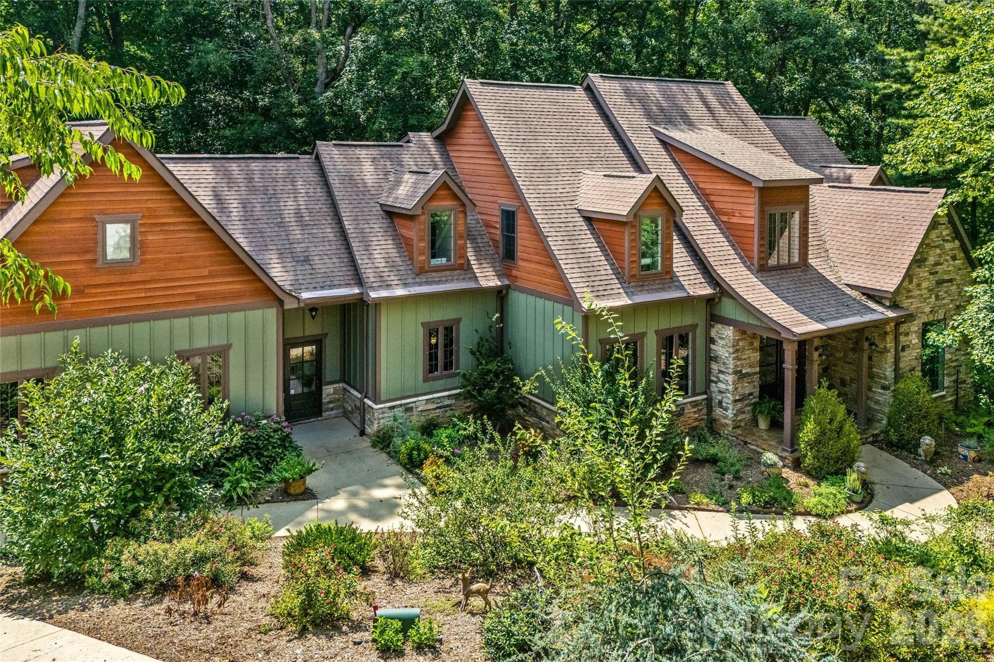 main property photo 41