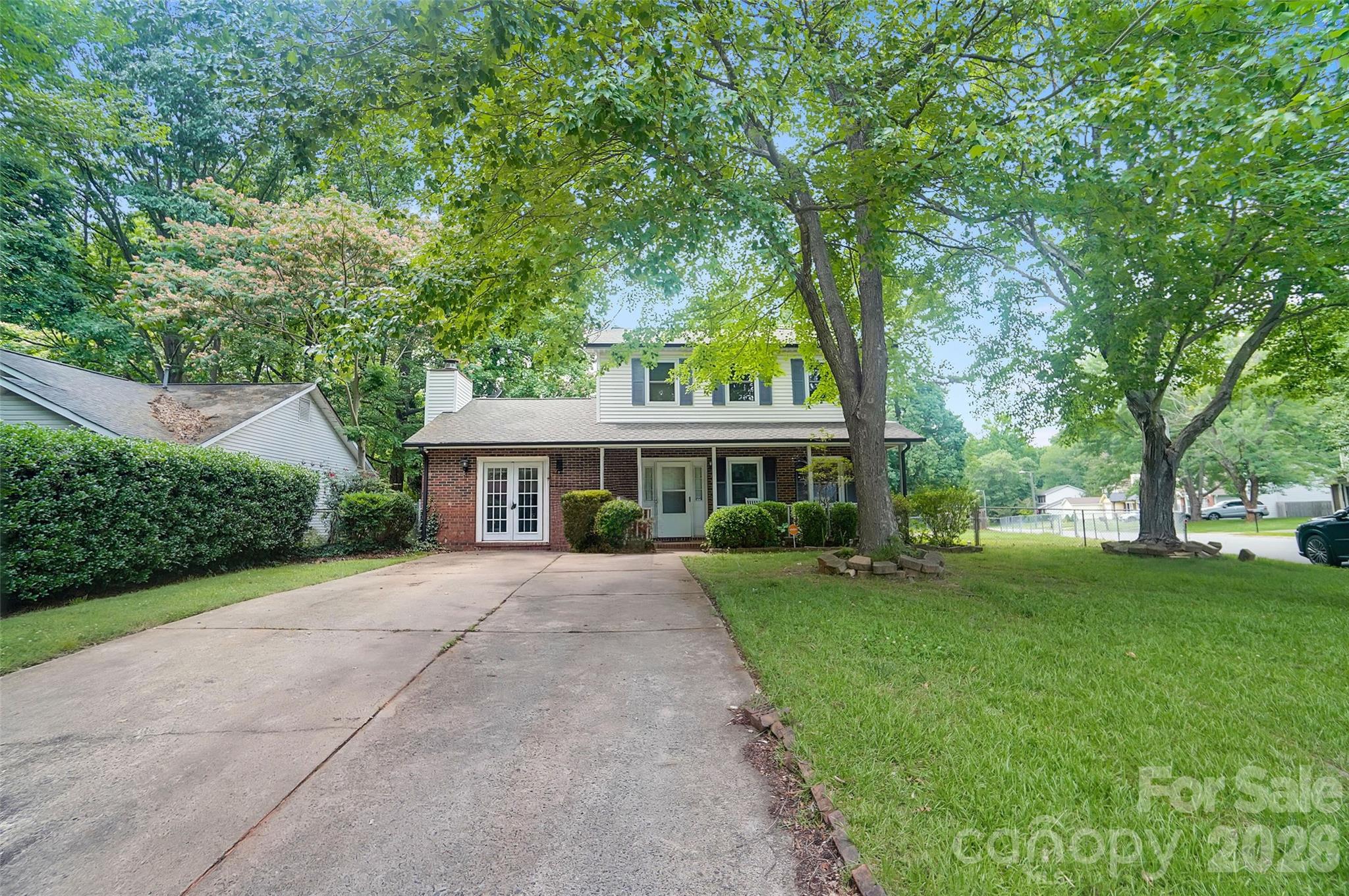 main property photo 44