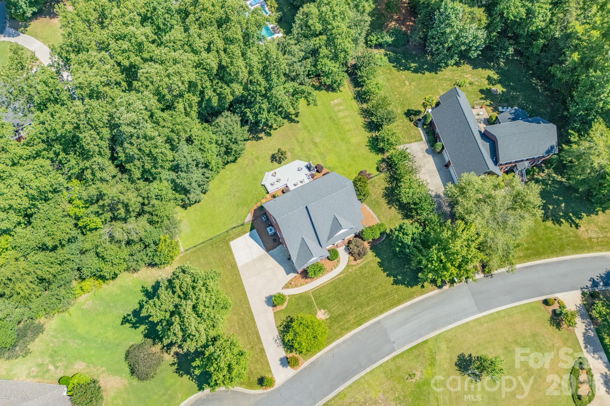 main property photo 47