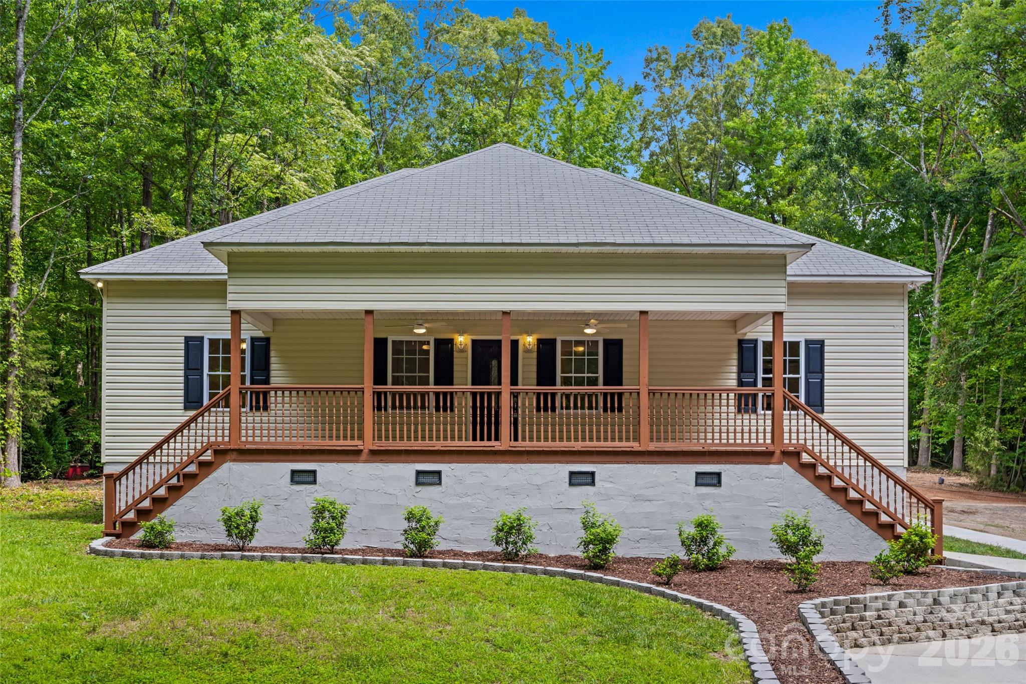 main property photo 47