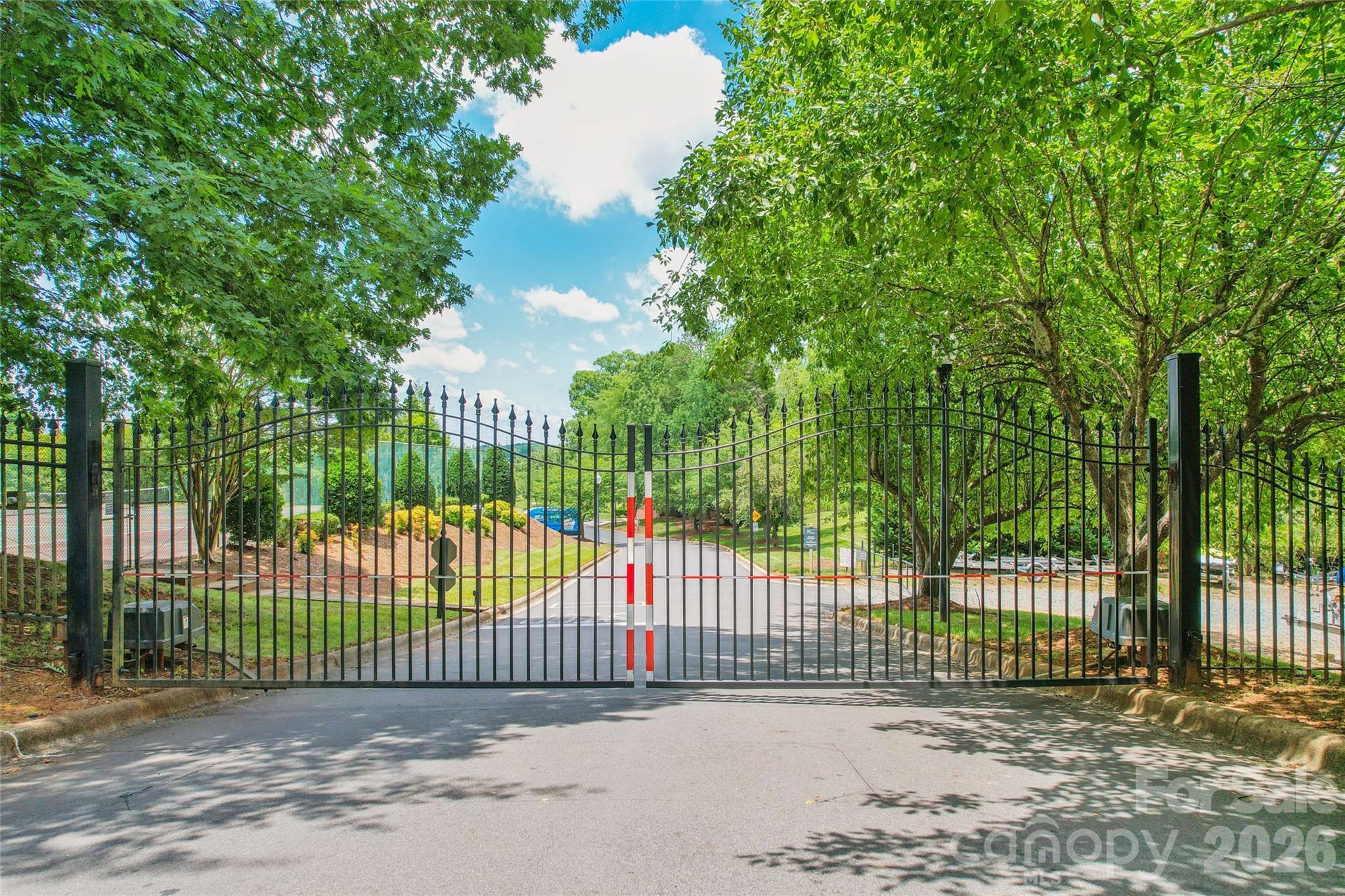 main property photo 41