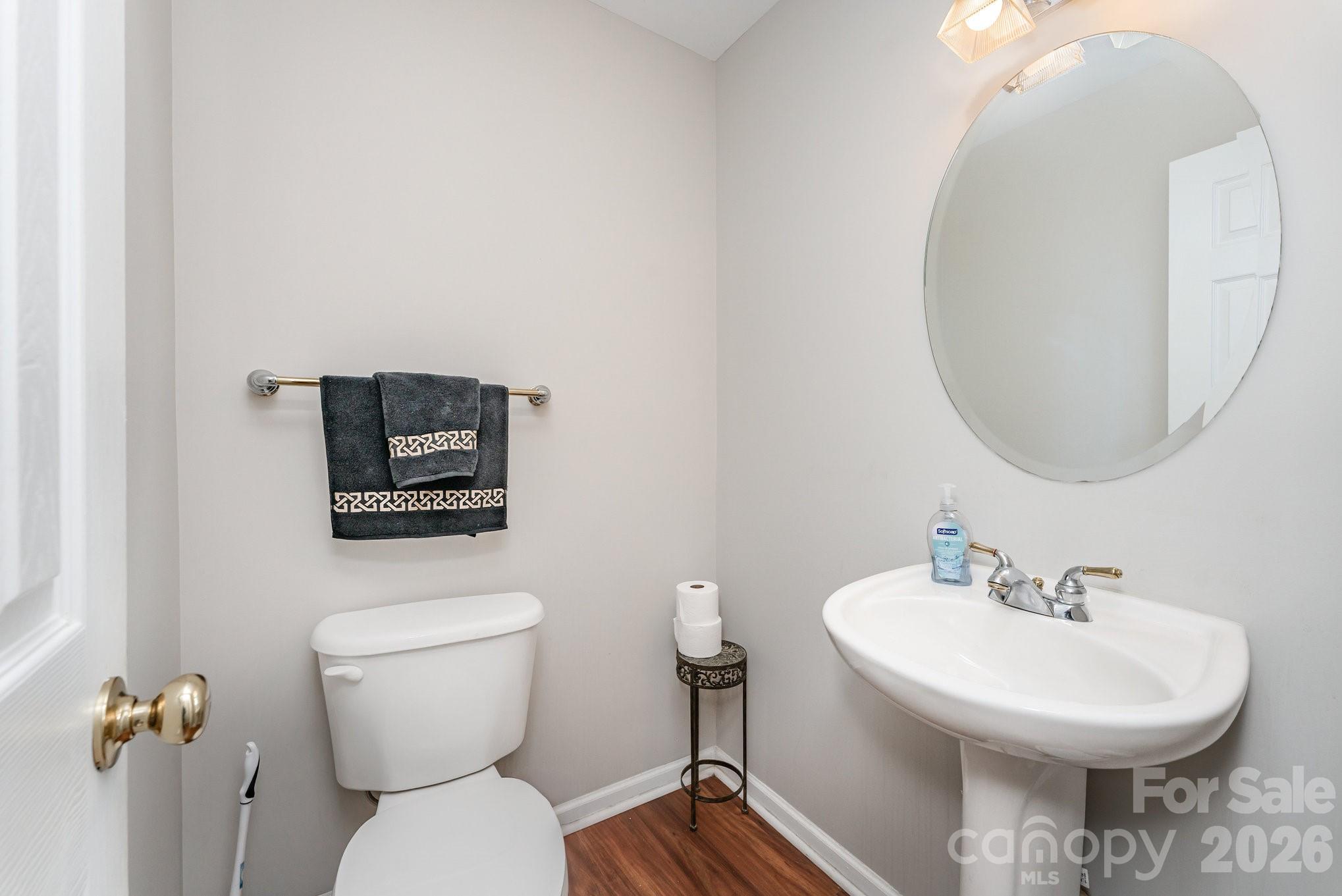 main property photo 14