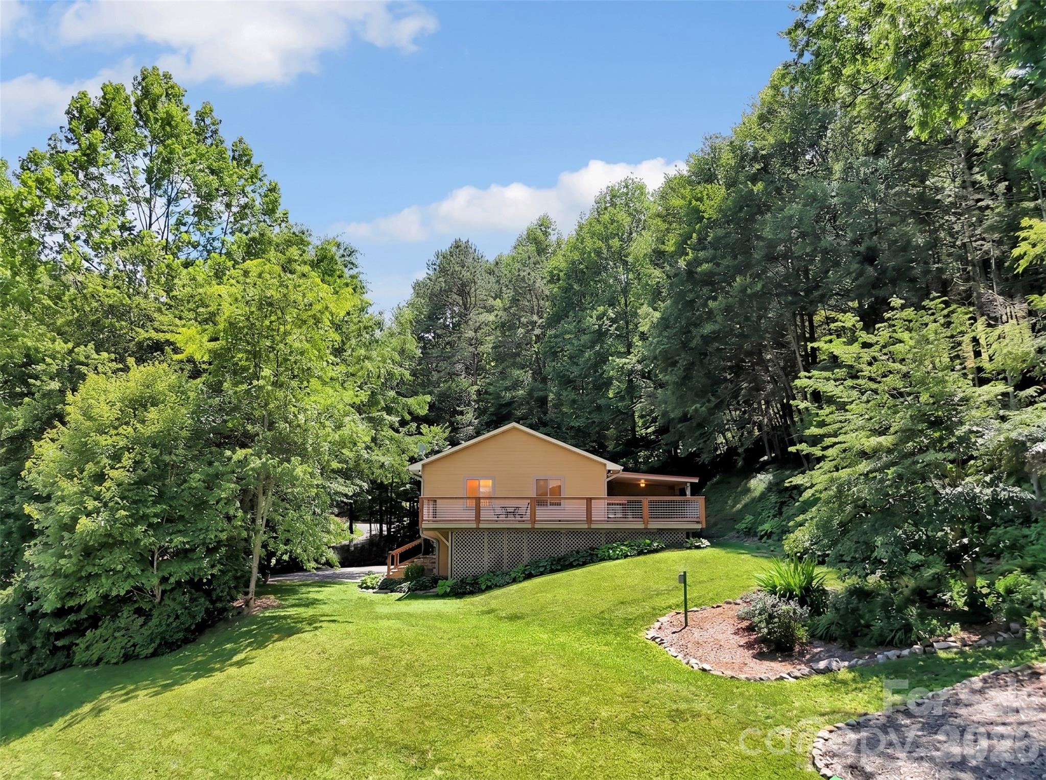 main property photo 30