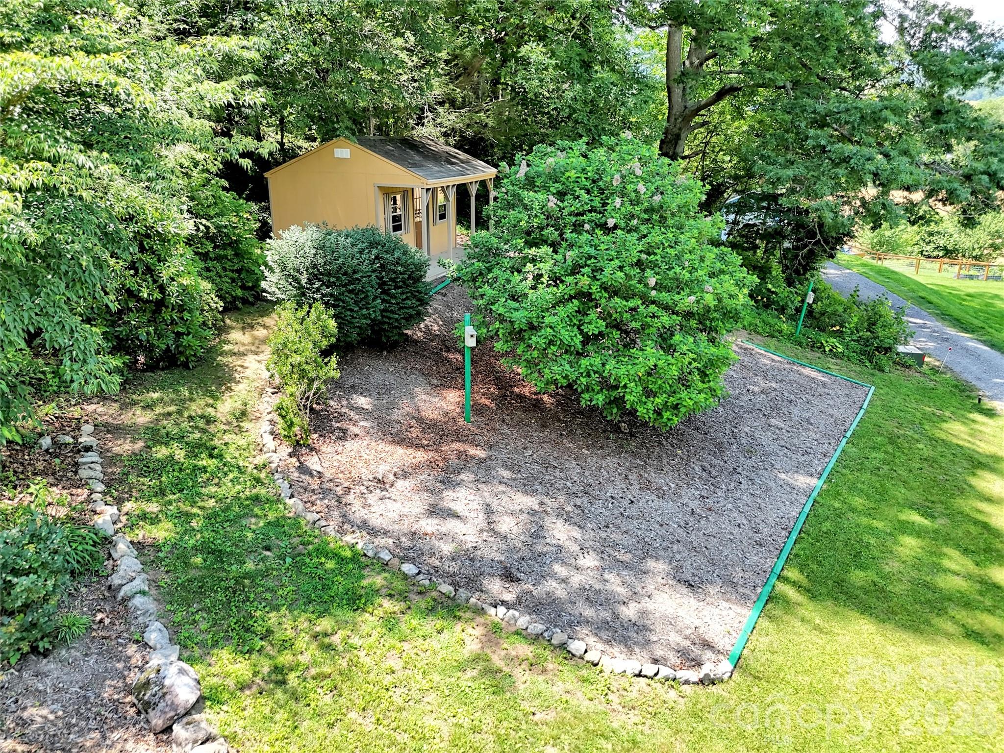 main property photo 32