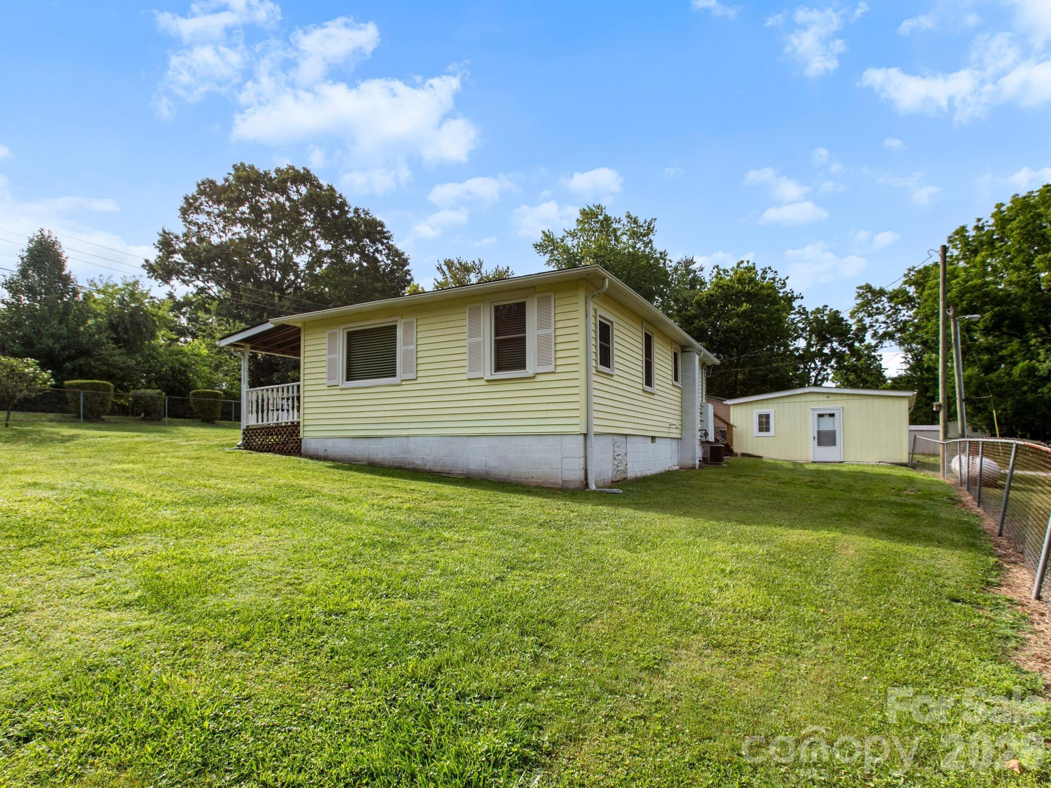 main property photo 23
