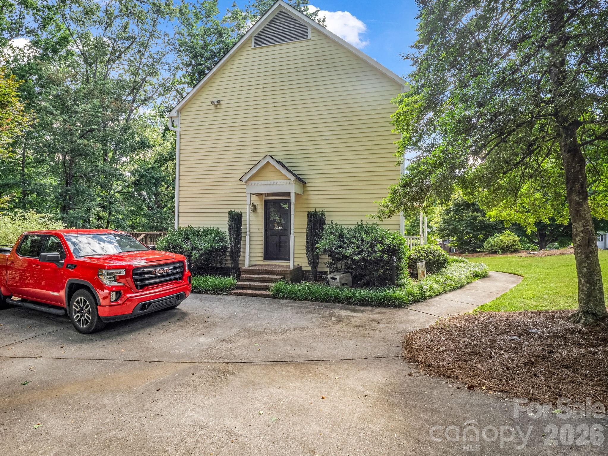 main property photo 38