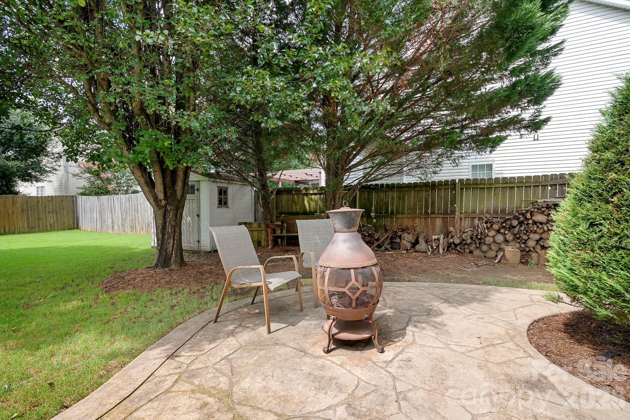 main property photo 38