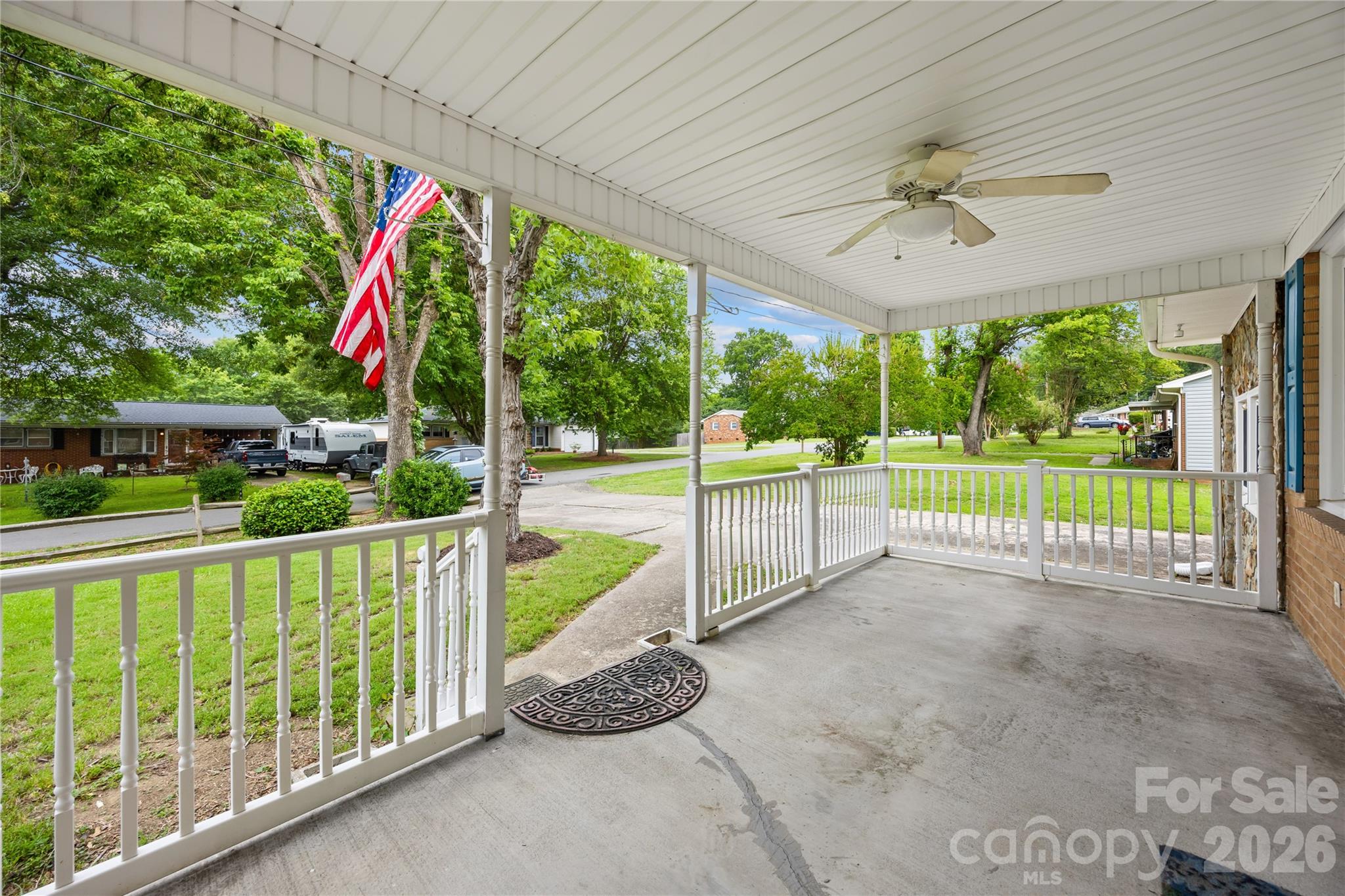 main property photo 9