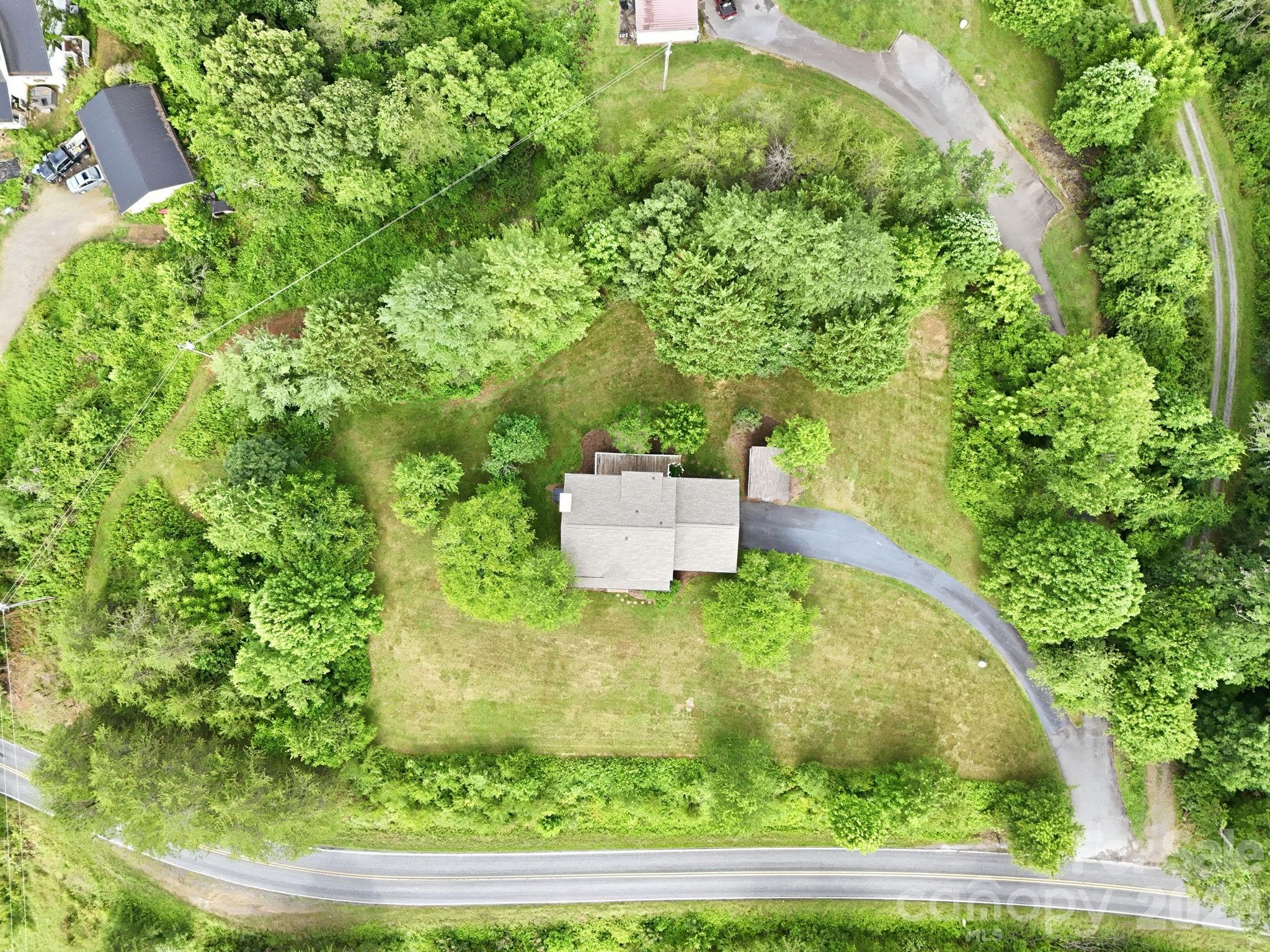 main property photo 45