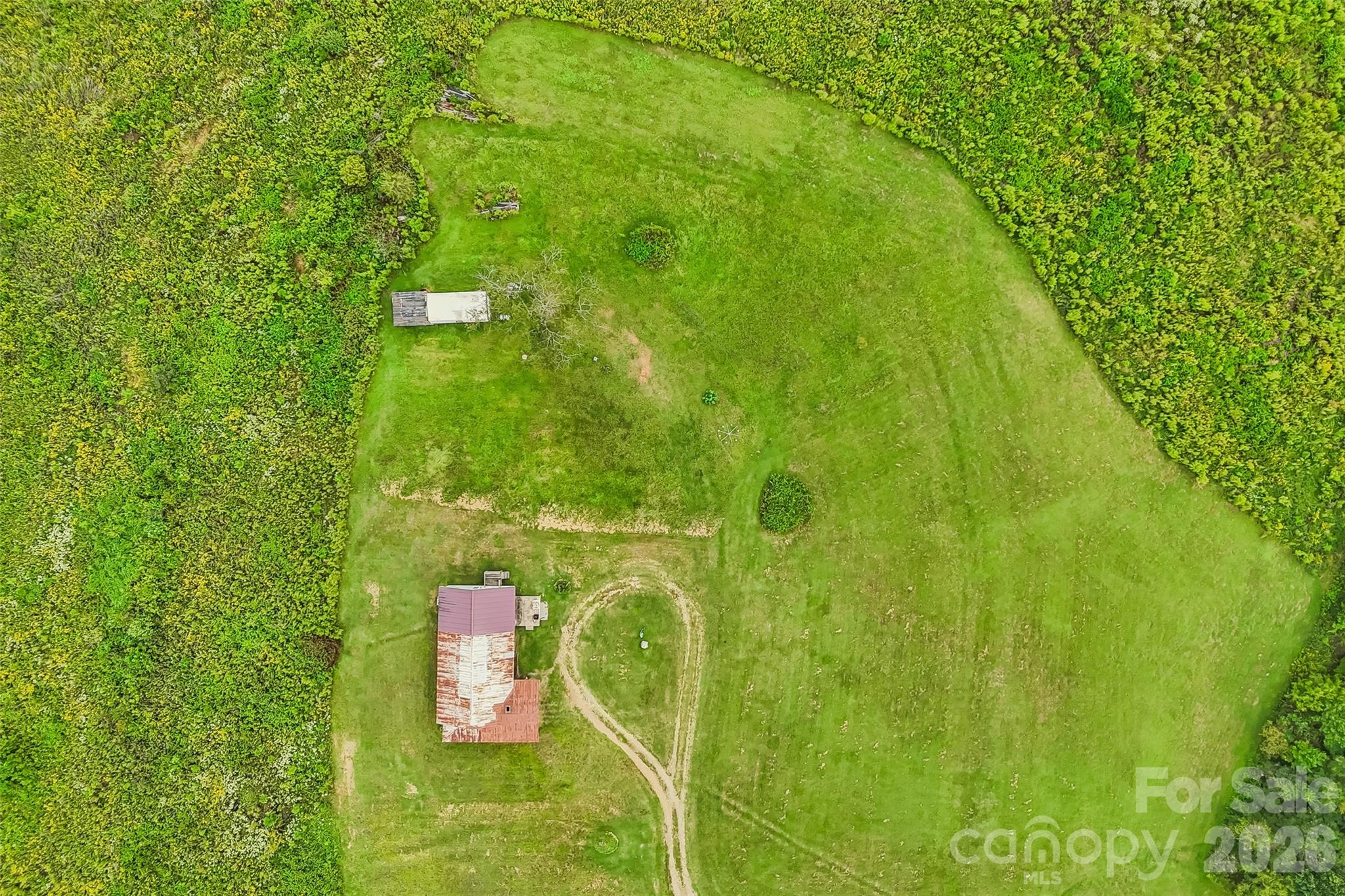 main property photo 29
