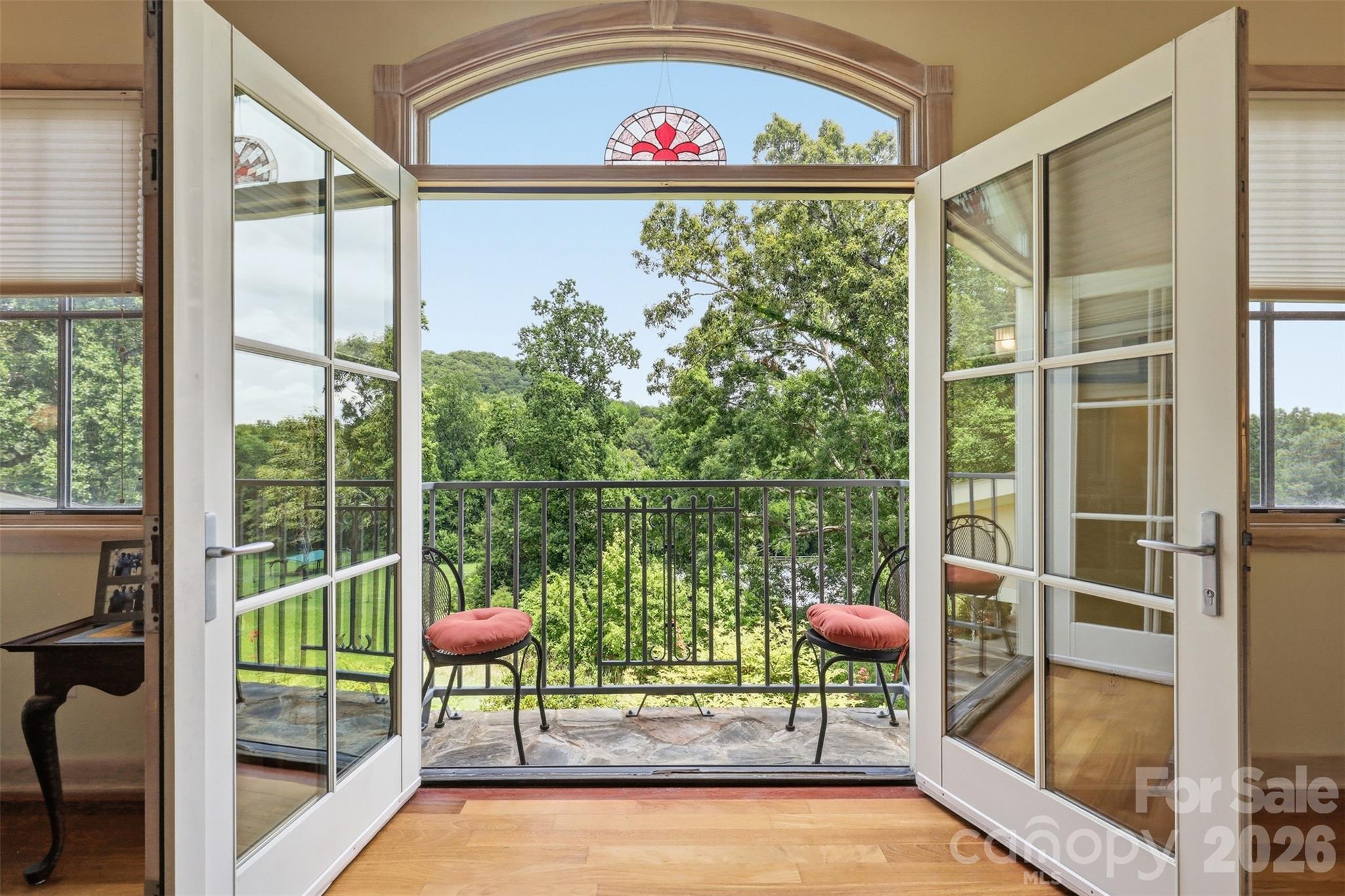 main property photo 22