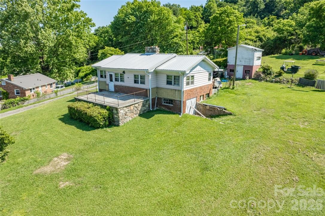 main property photo 6