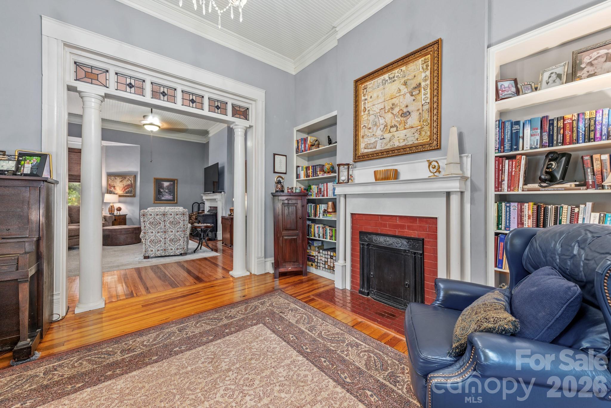 main property photo 6