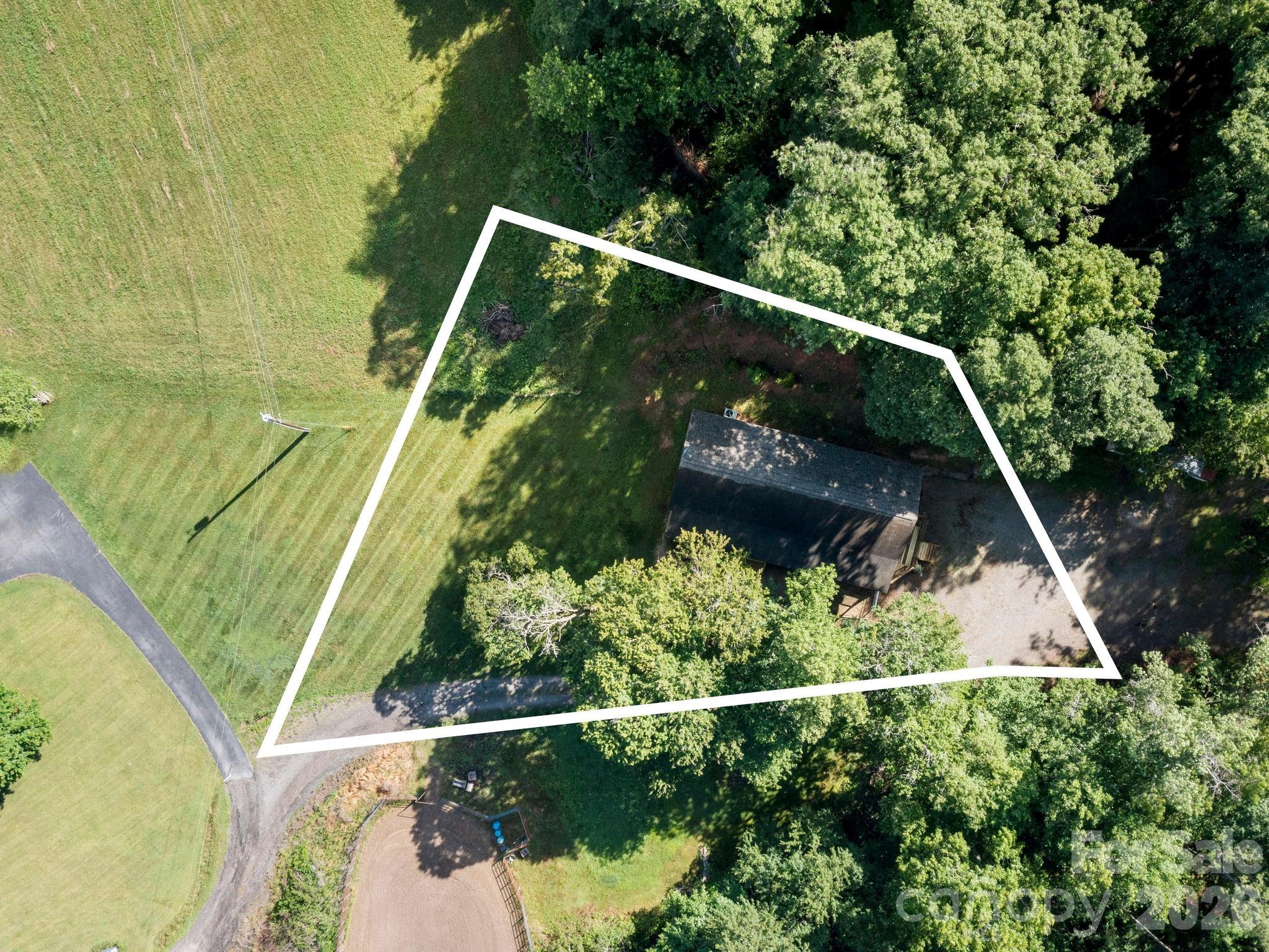 main property photo 34