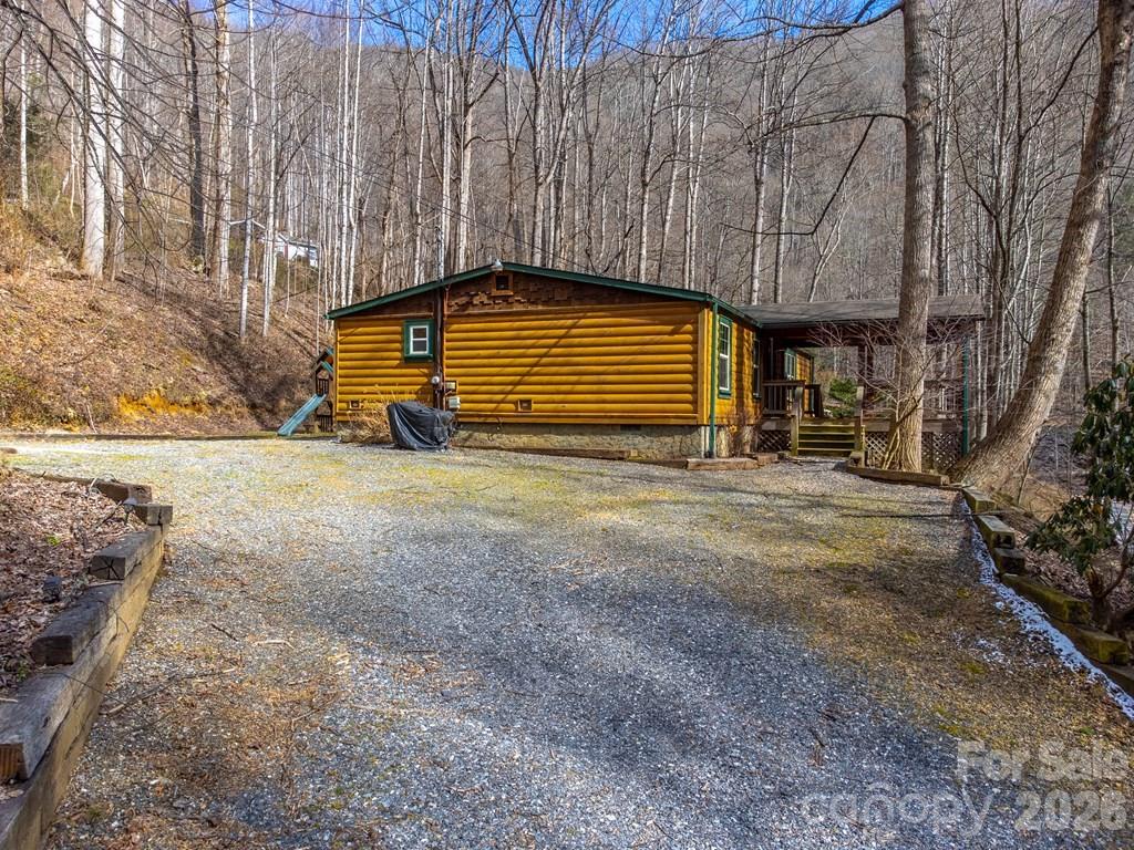 main property photo 32