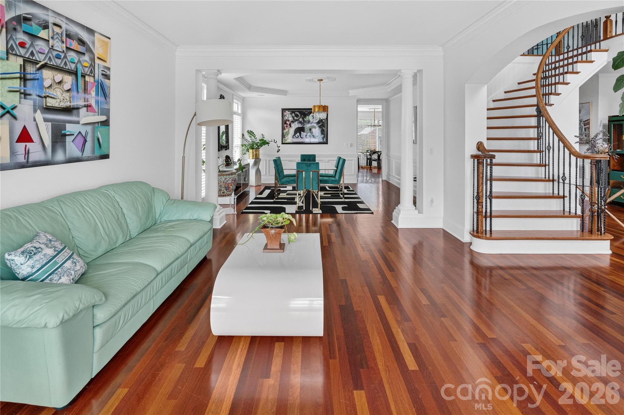 main property photo 3