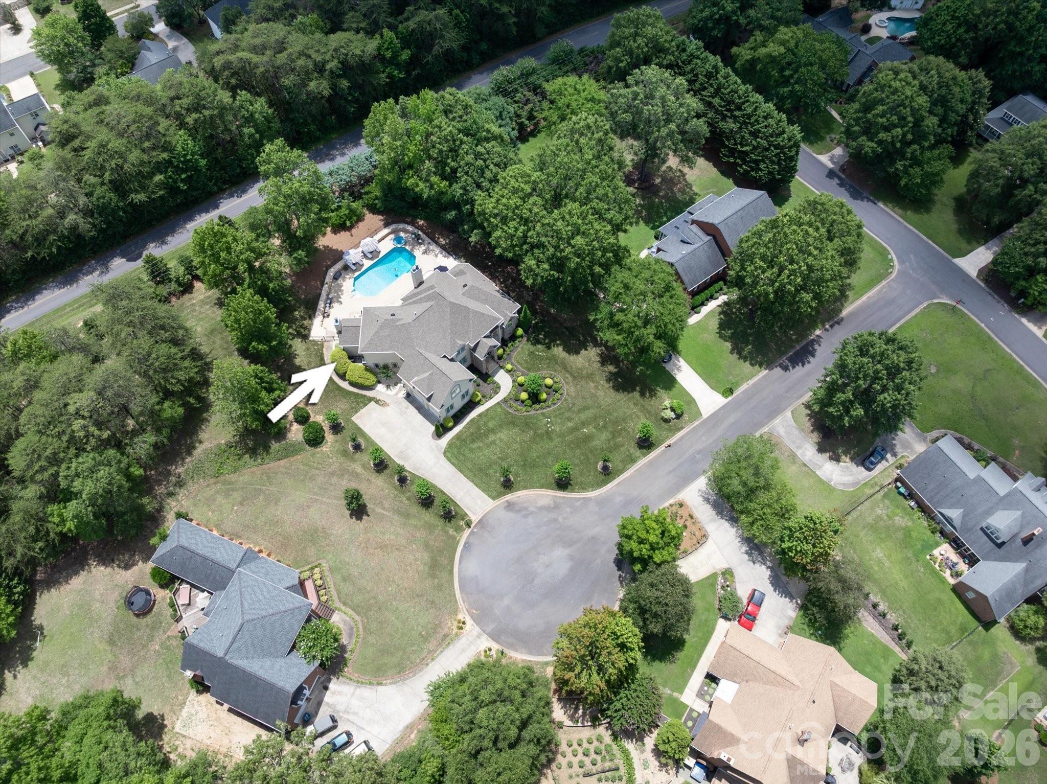 main property photo 43