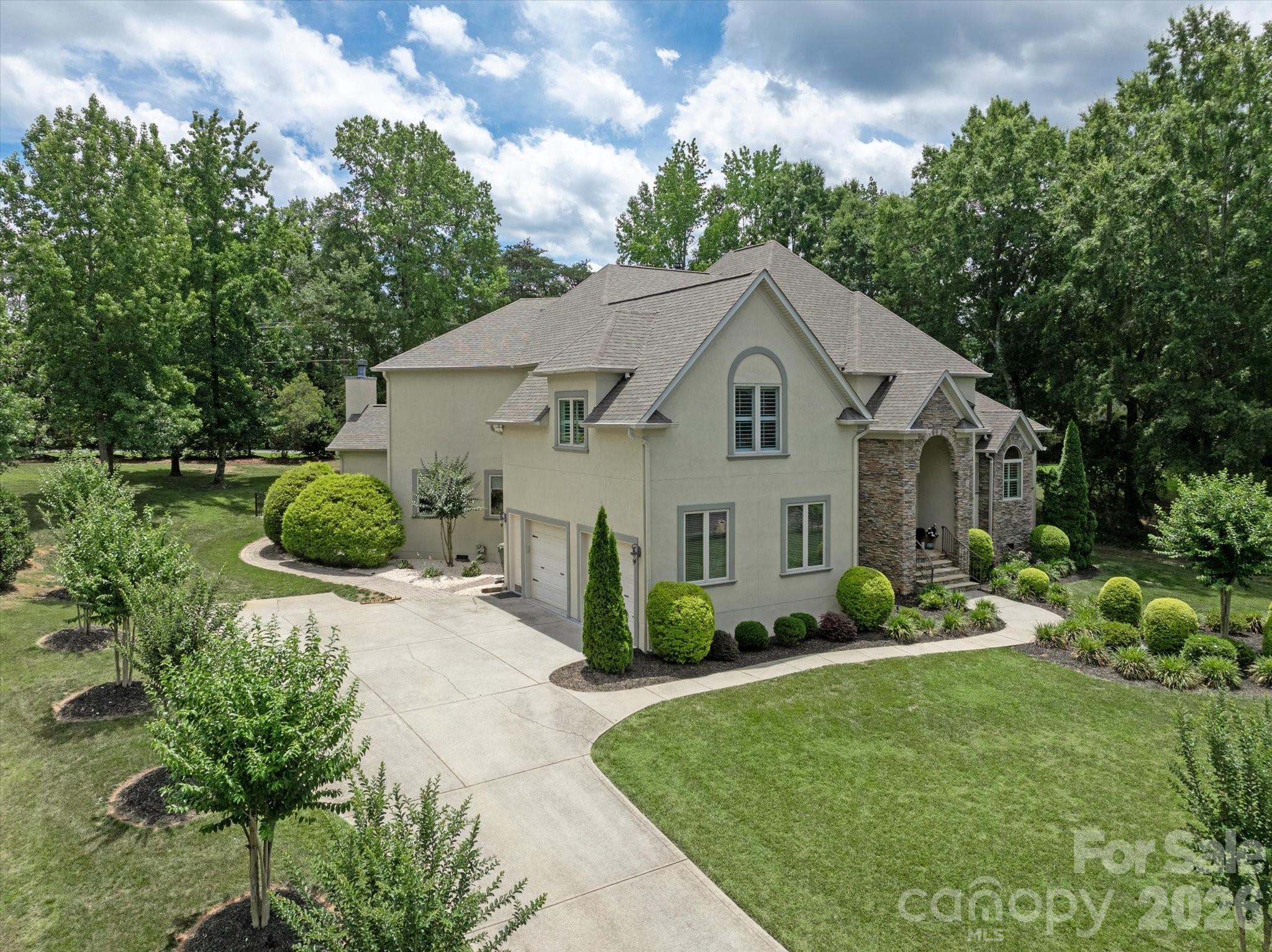 main property photo 45