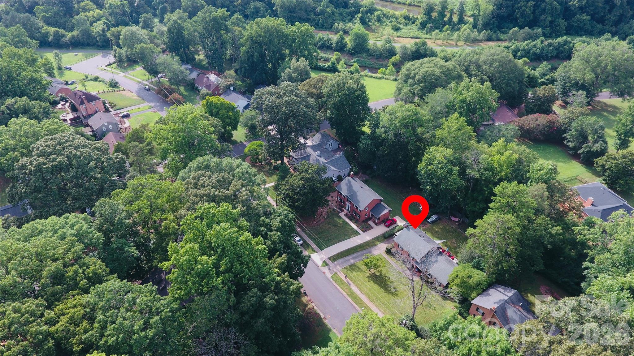 main property photo 41