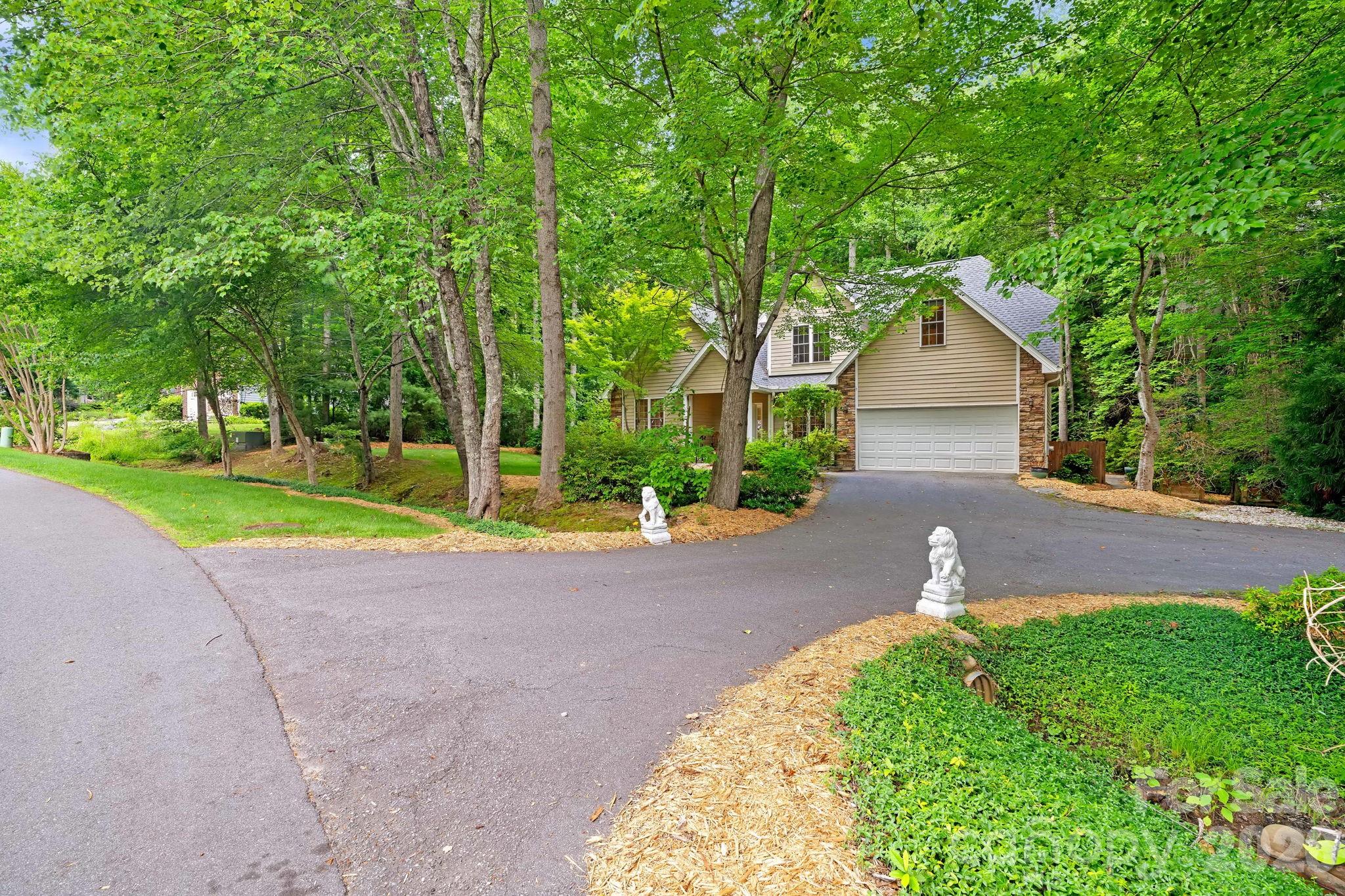 main property photo 31