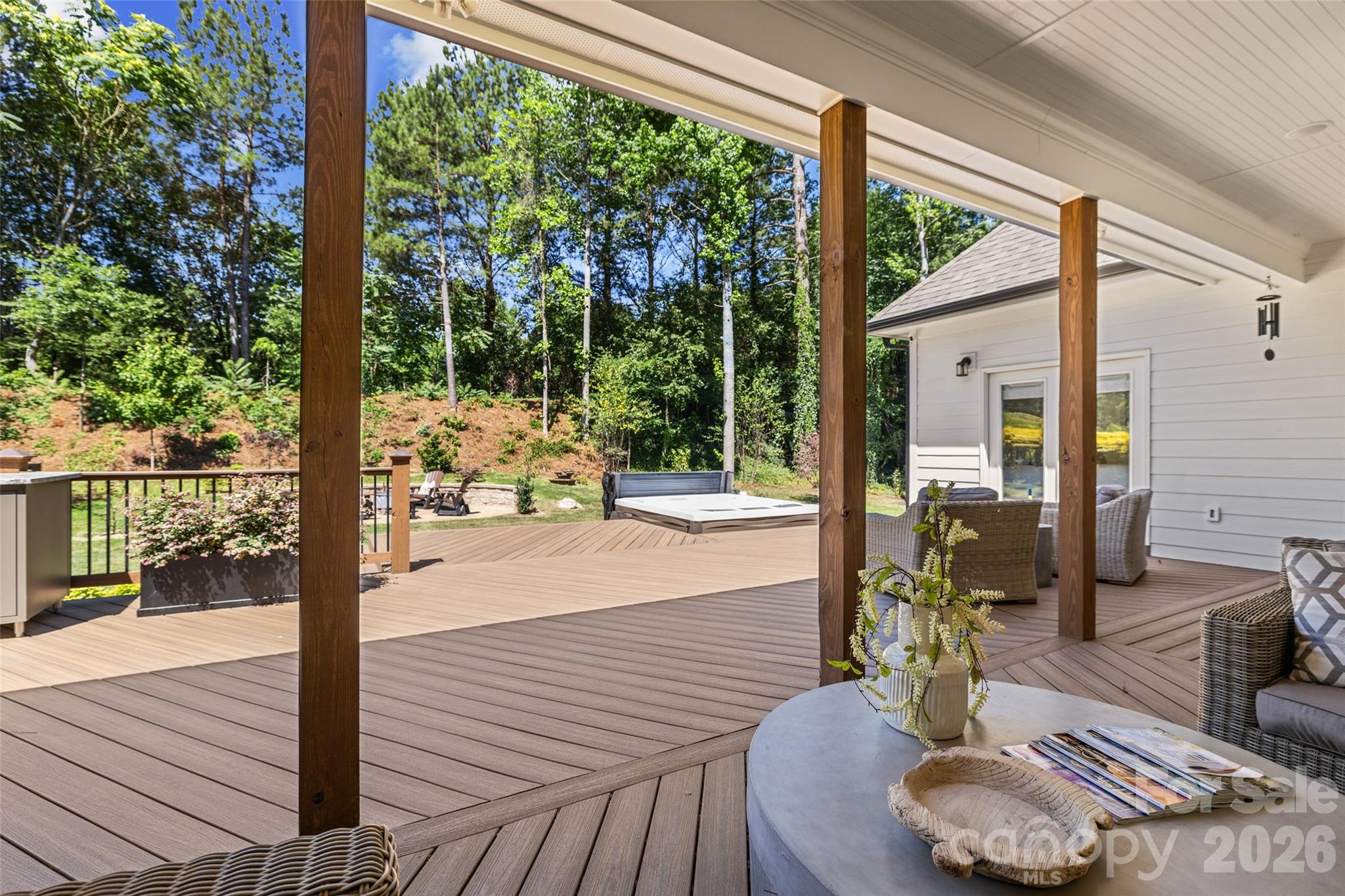 main property photo 32