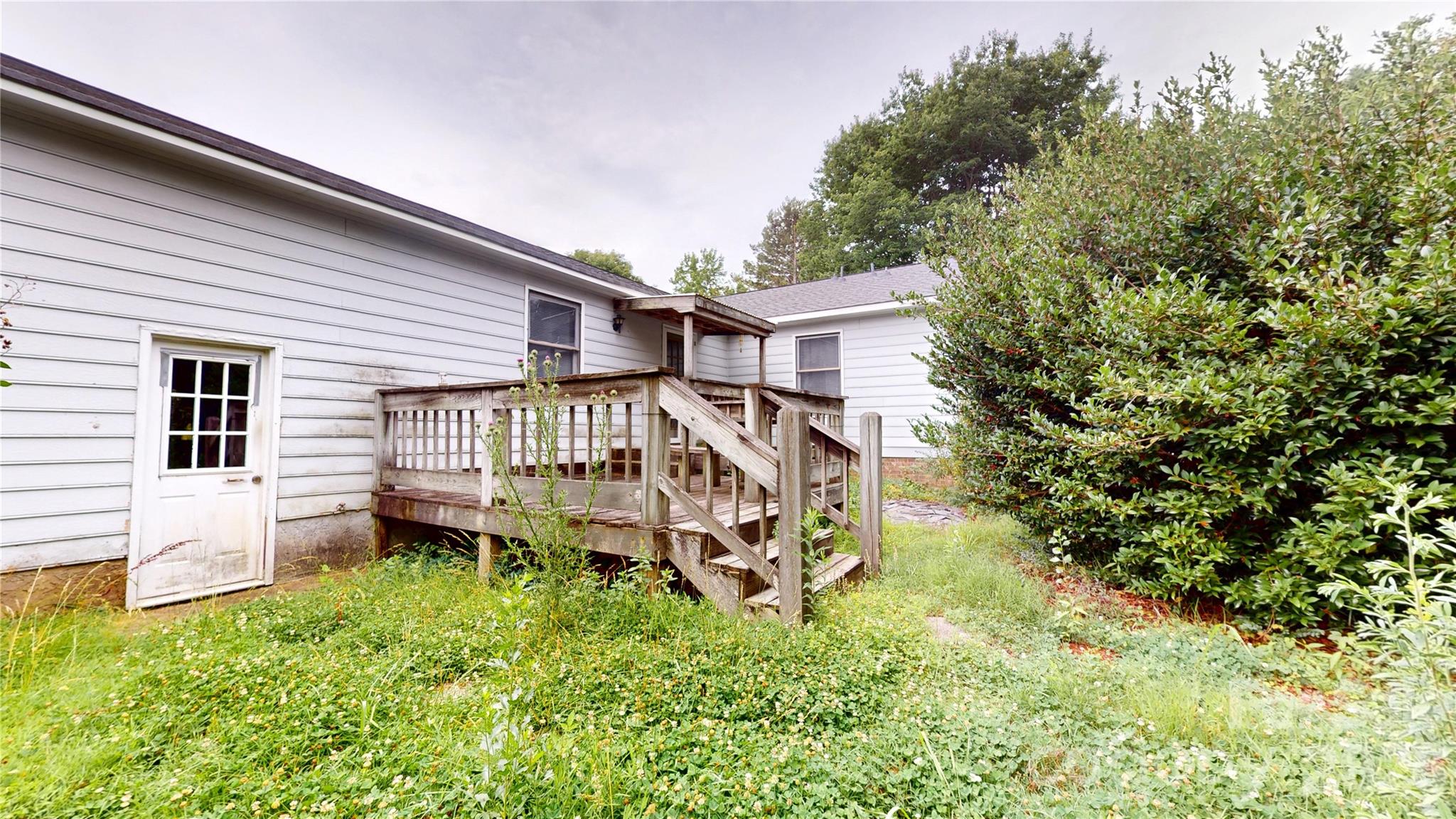 main property photo 31