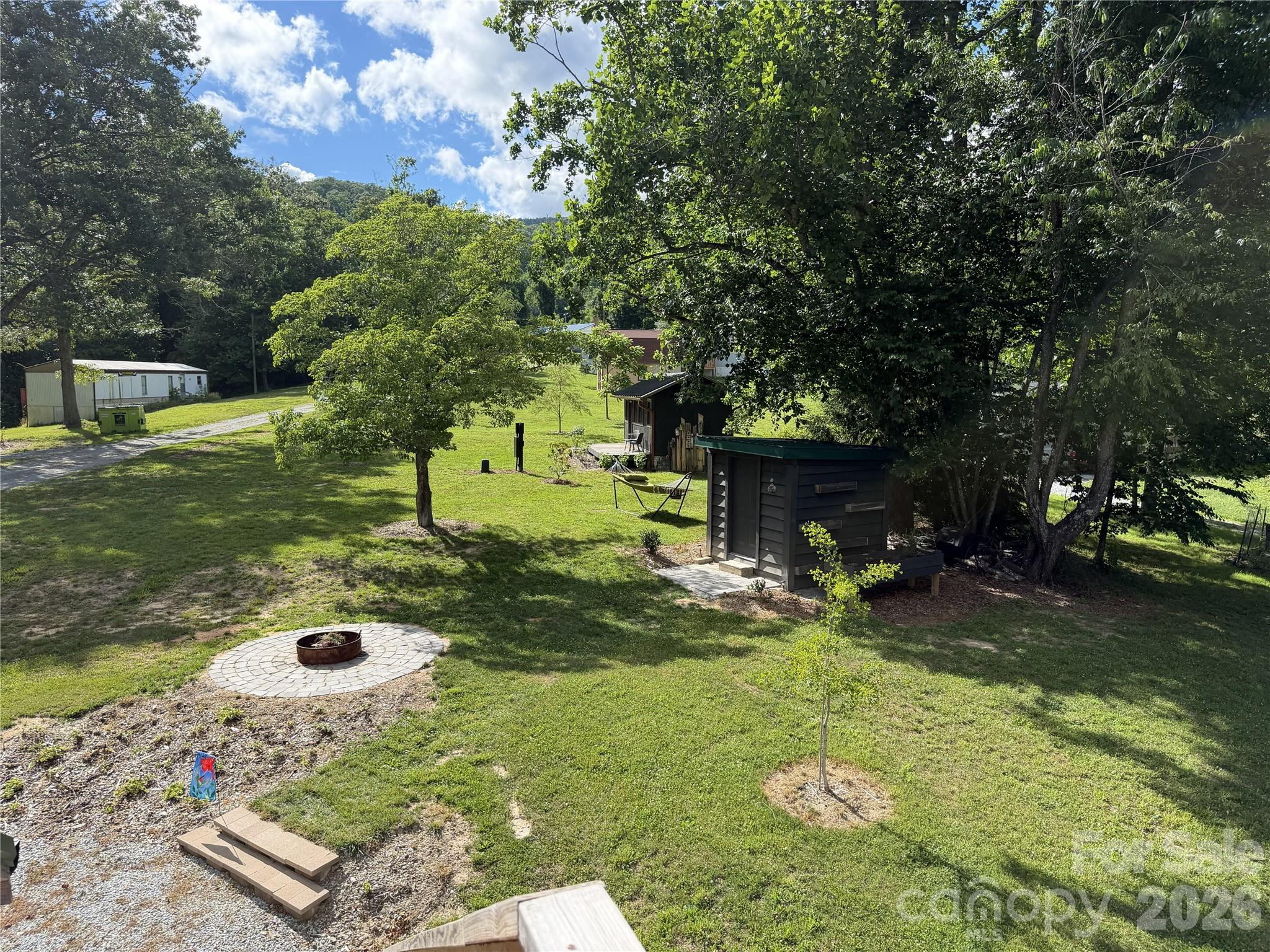 main property photo 25