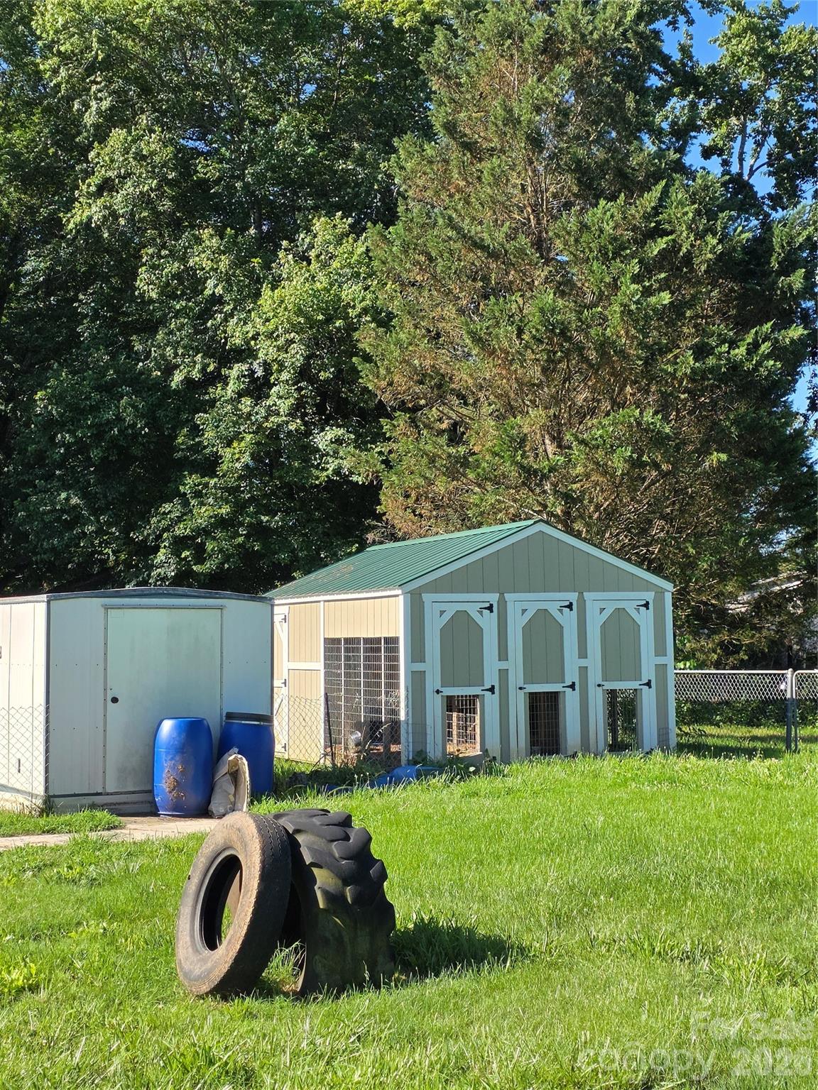 main property photo 19