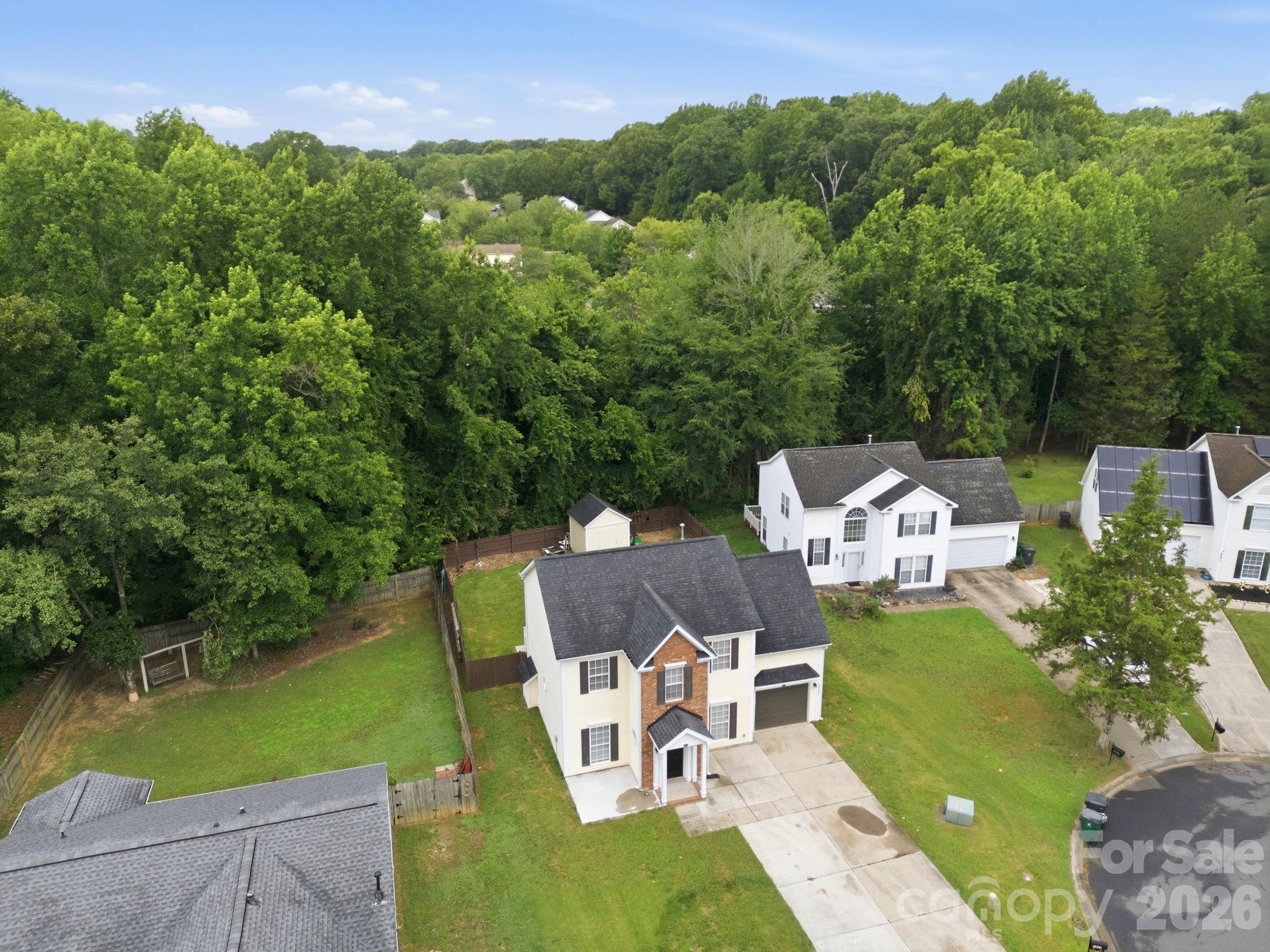 main property photo 40