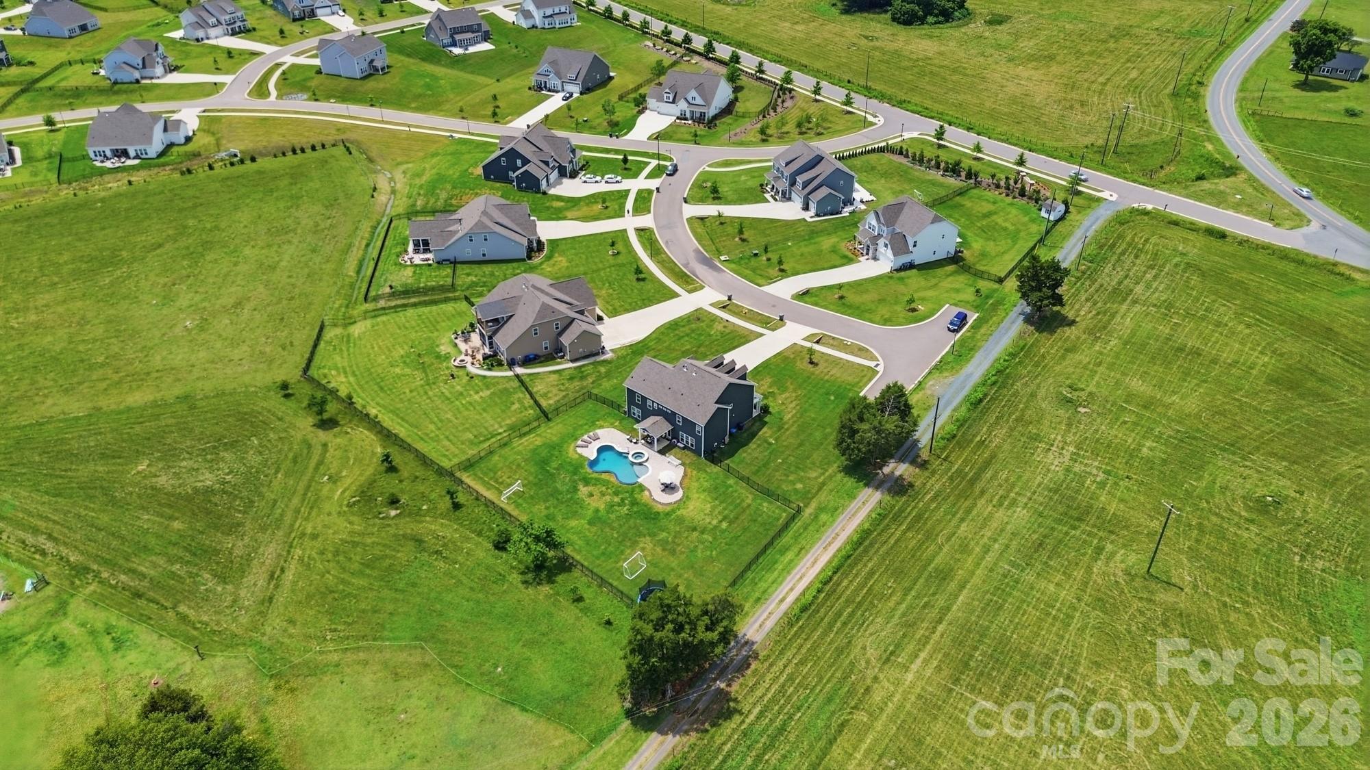main property photo 45