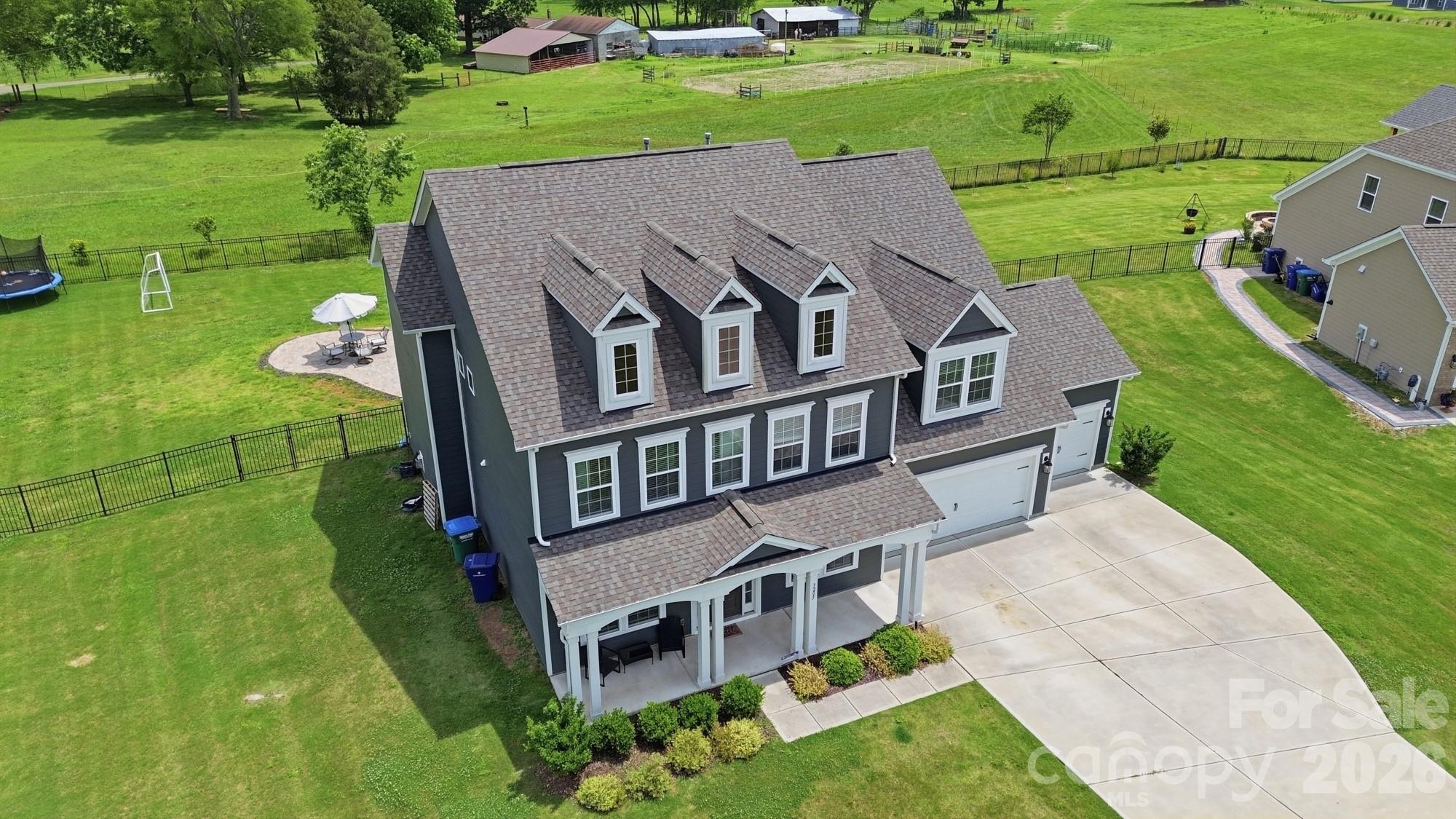 main property photo 46