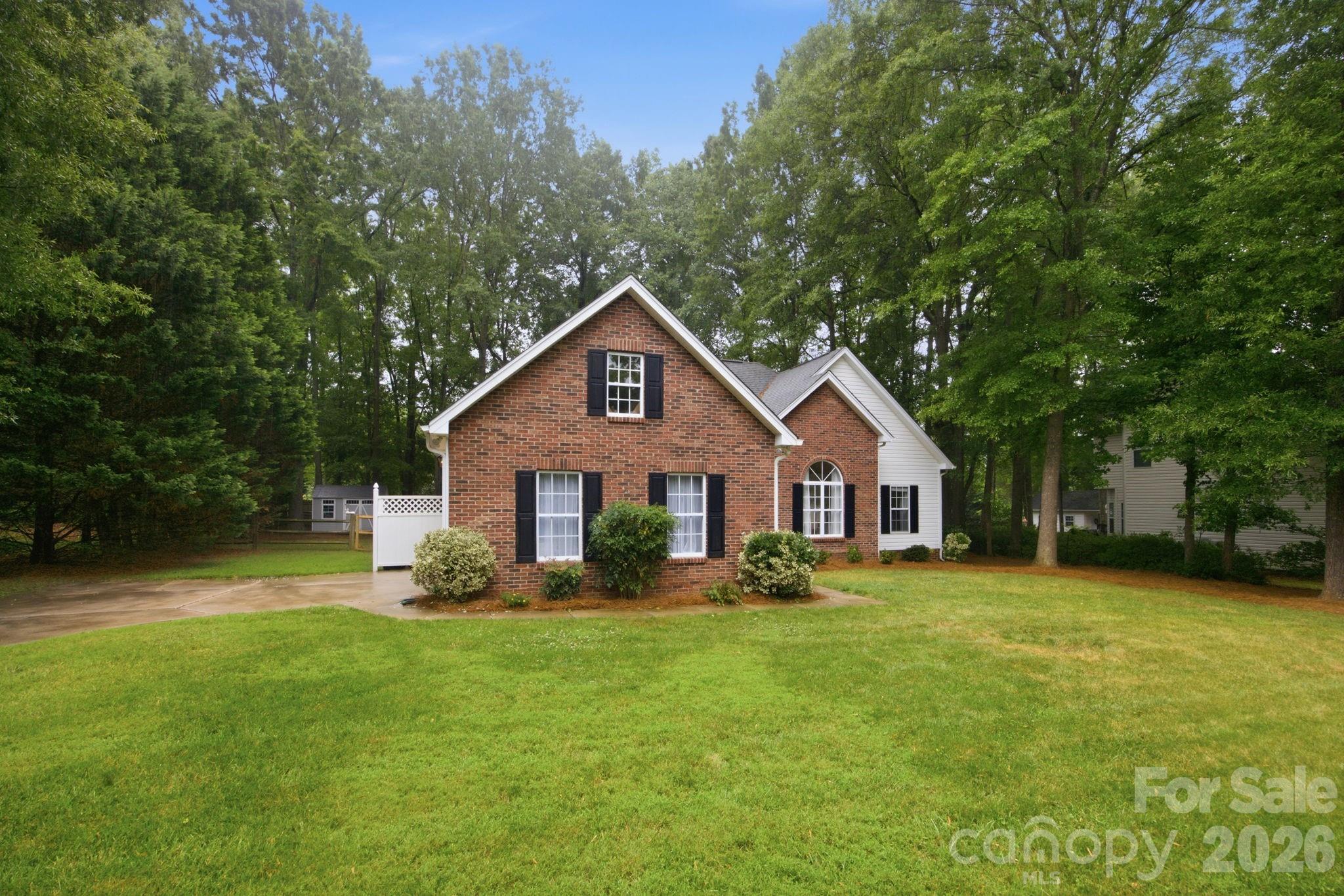 main property photo 35