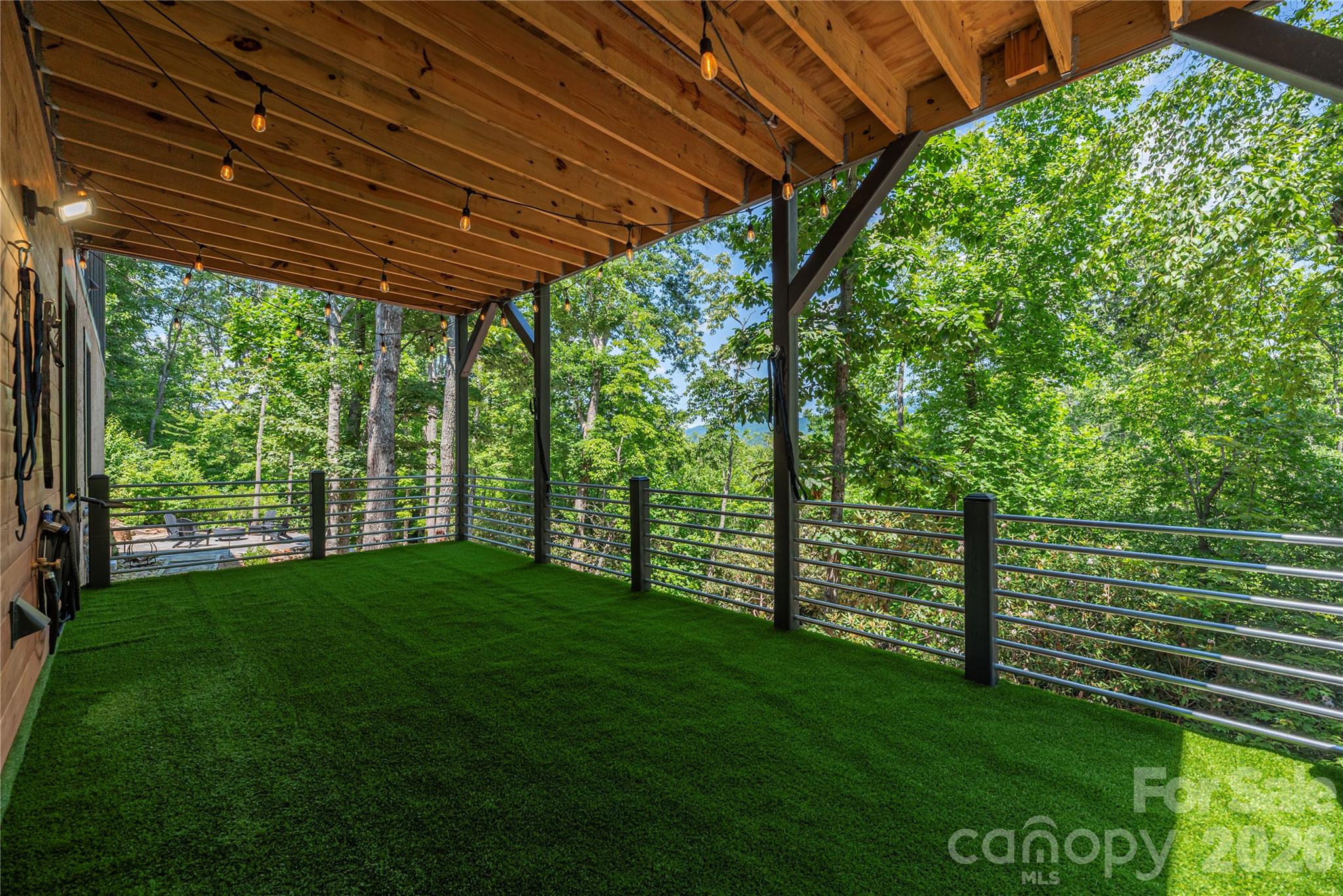 main property photo 41