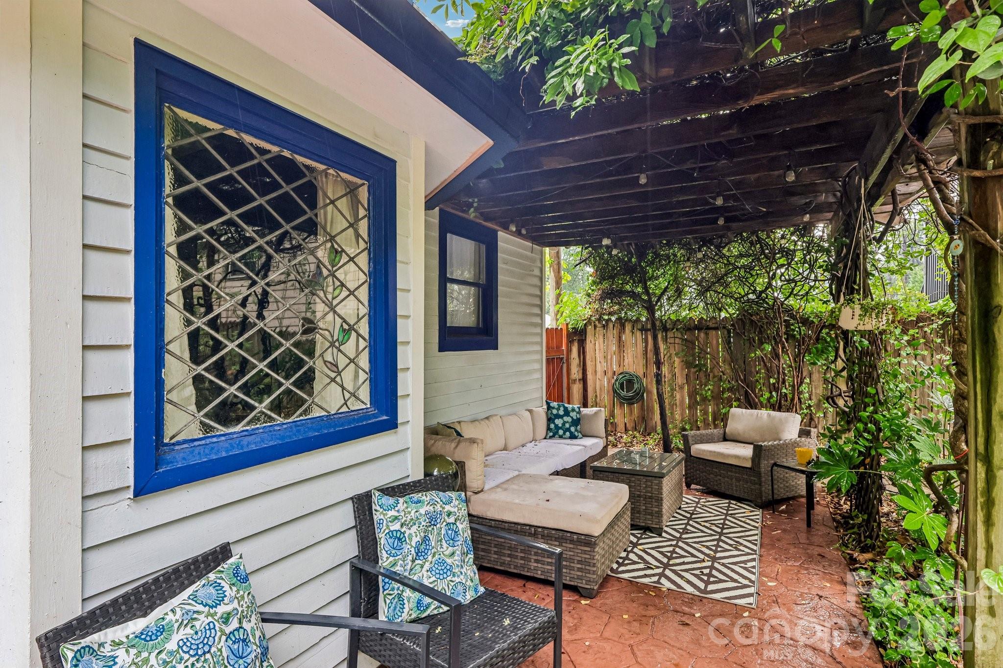 main property photo 26