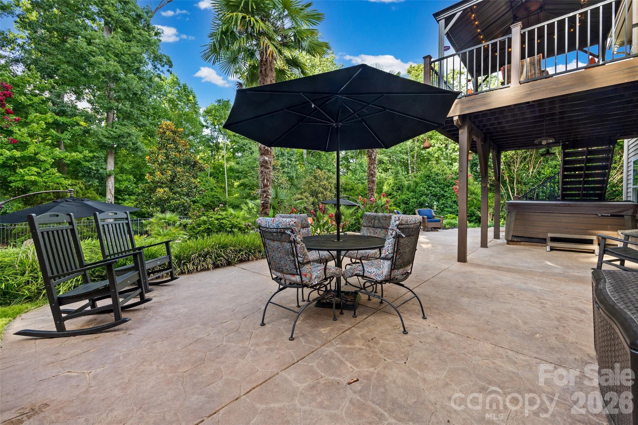main property photo 34