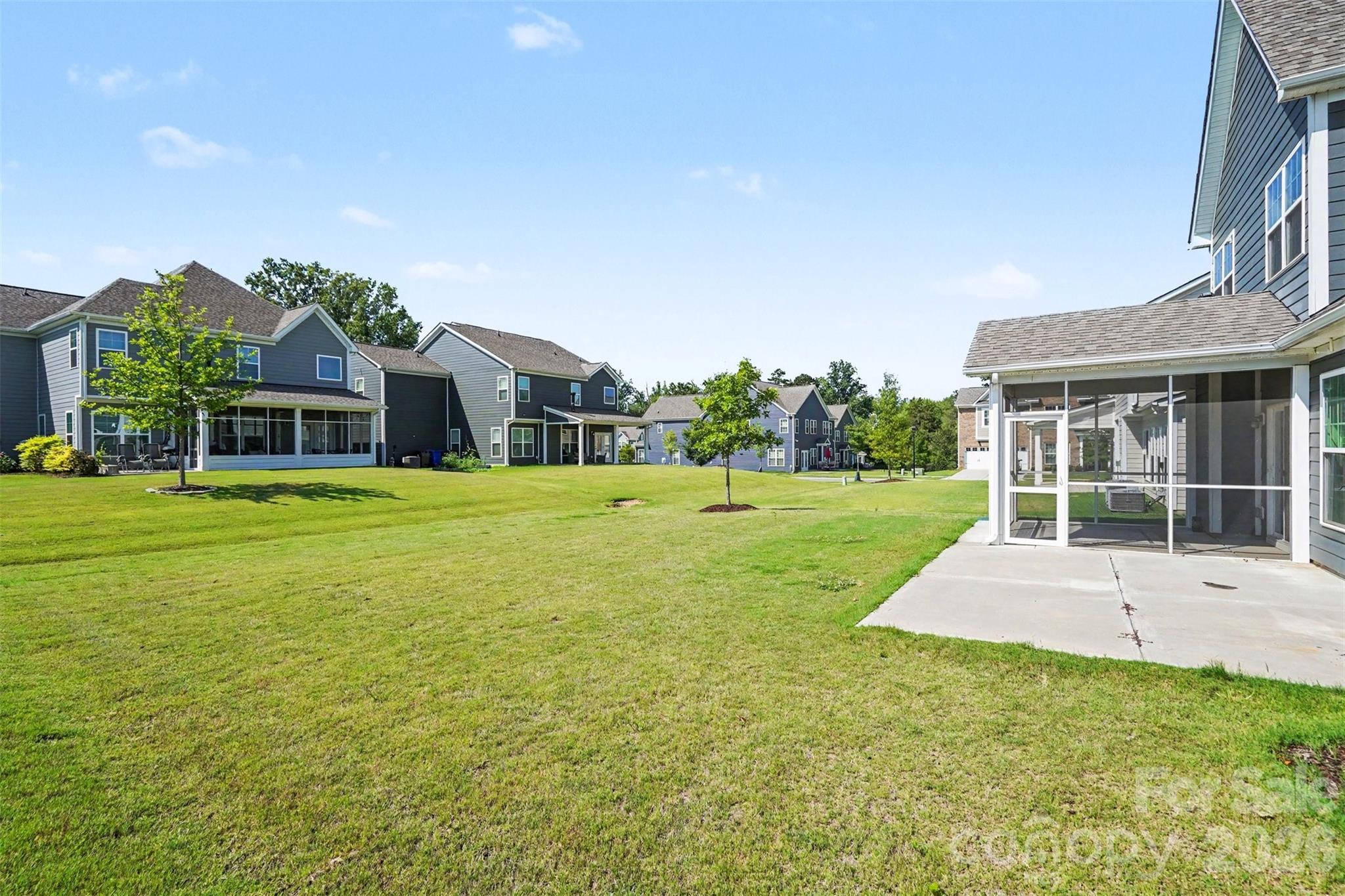 main property photo 30