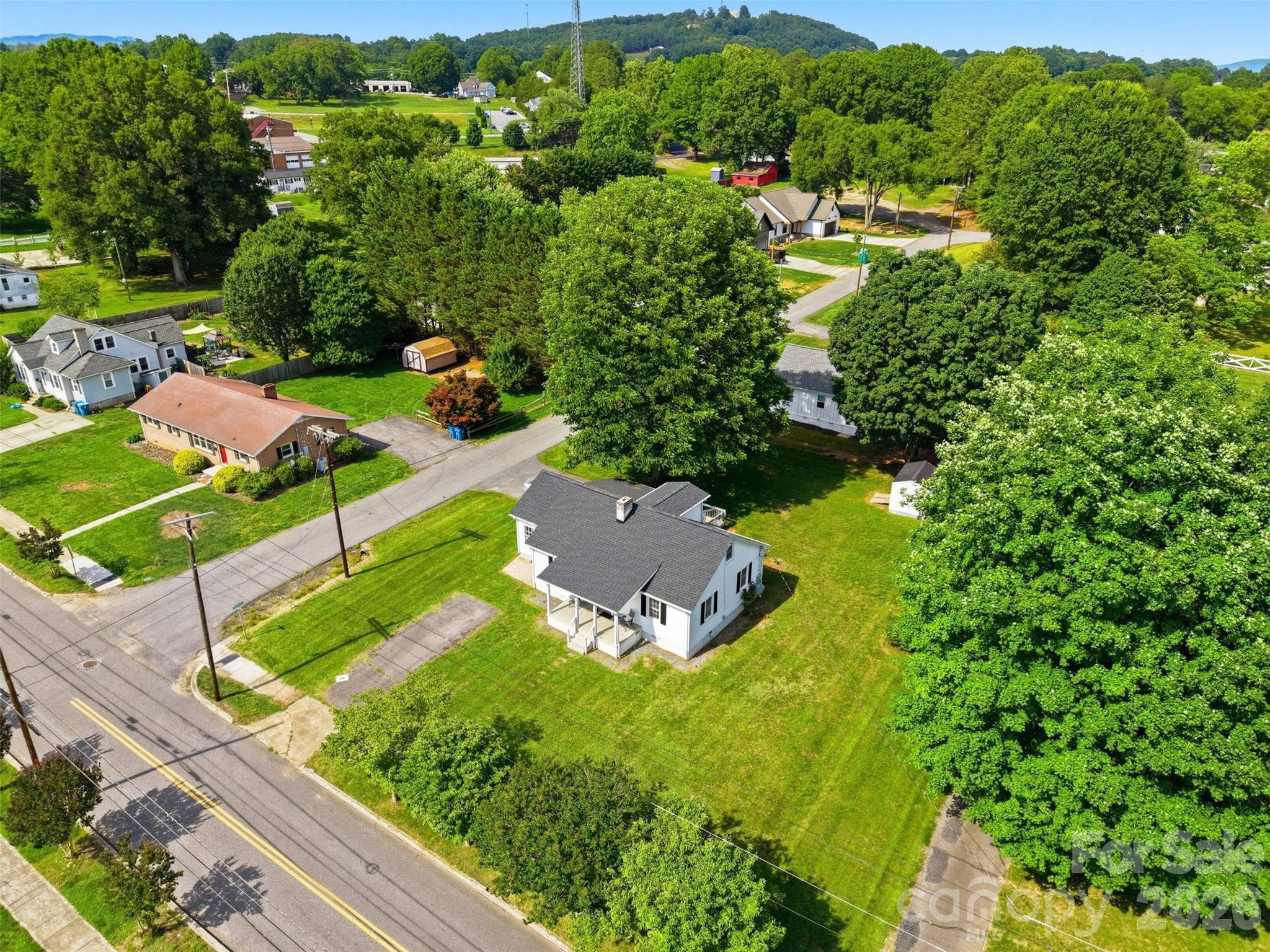 main property photo 45