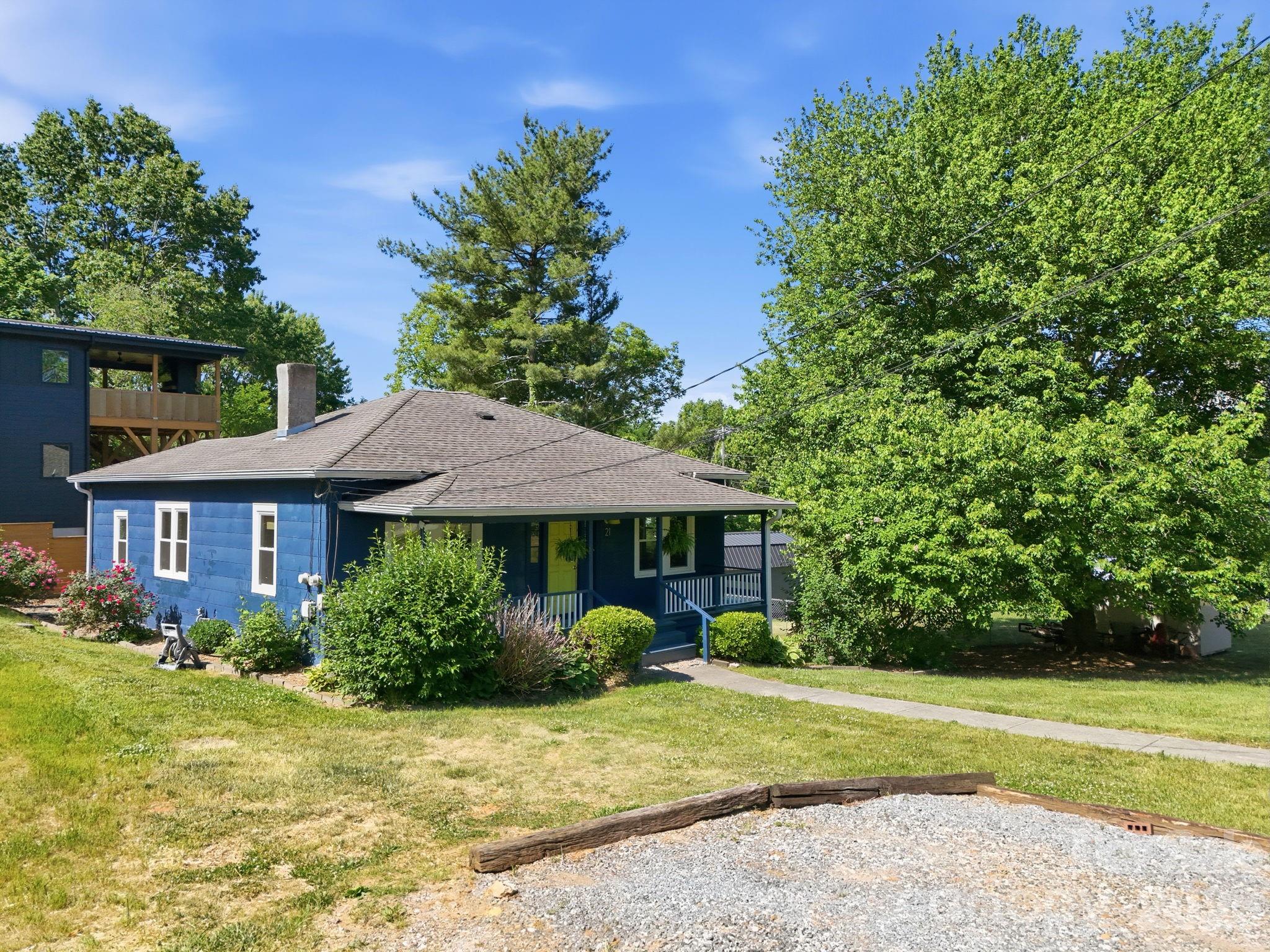main property photo 25