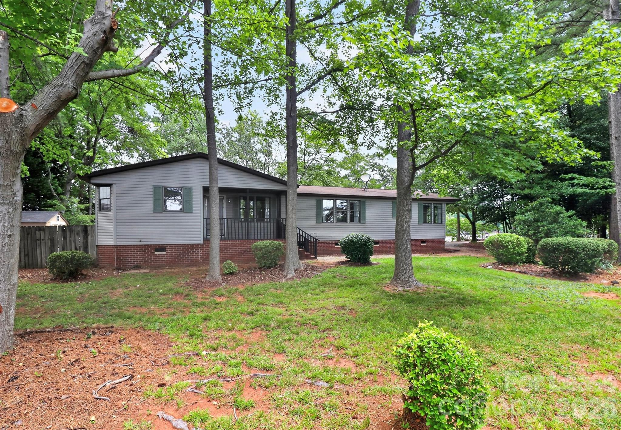 main property photo 43