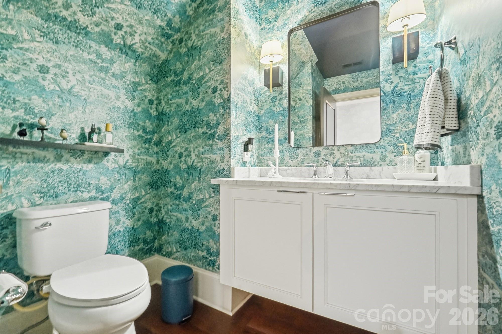 main property photo 18