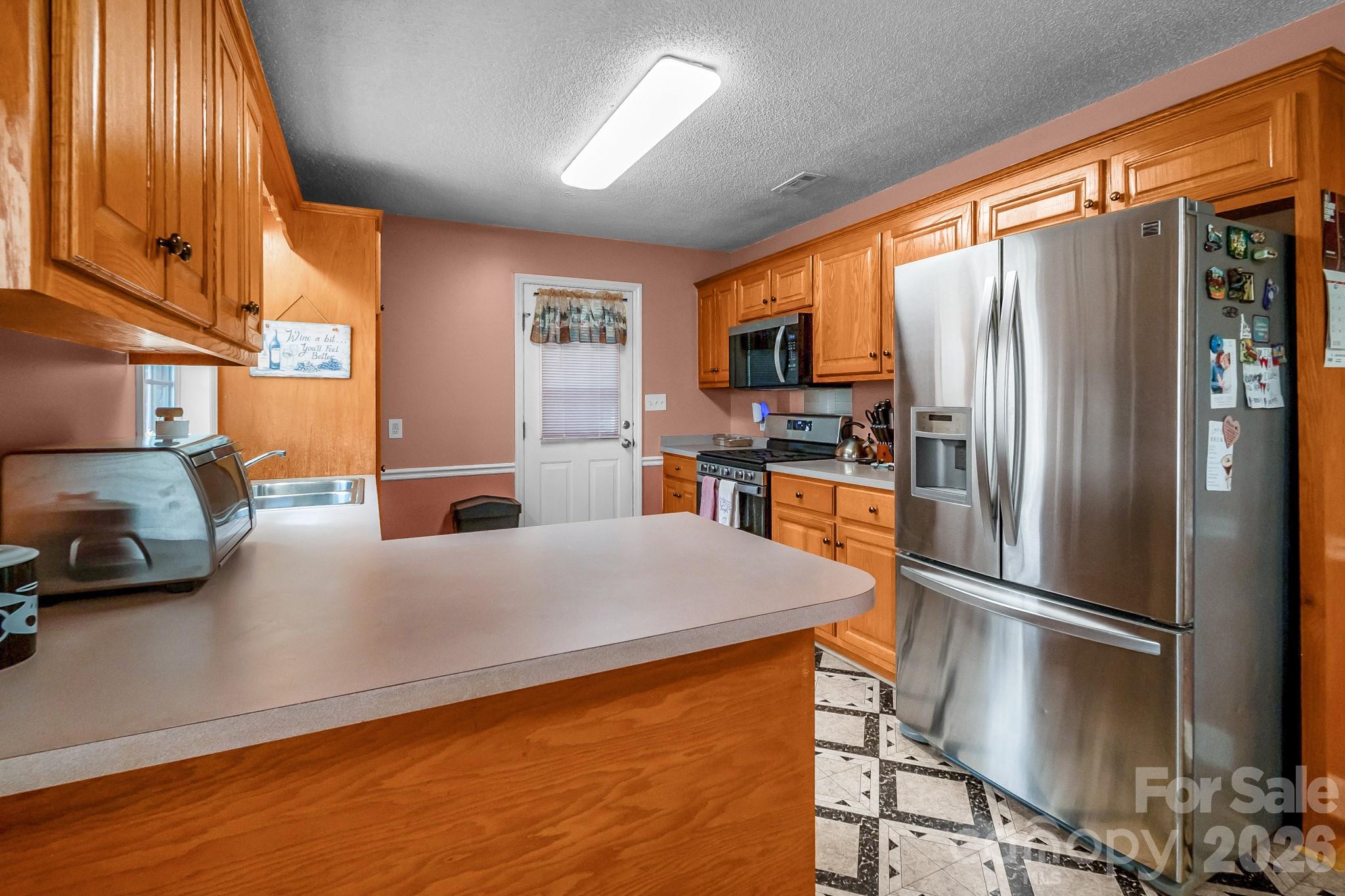 main property photo 15