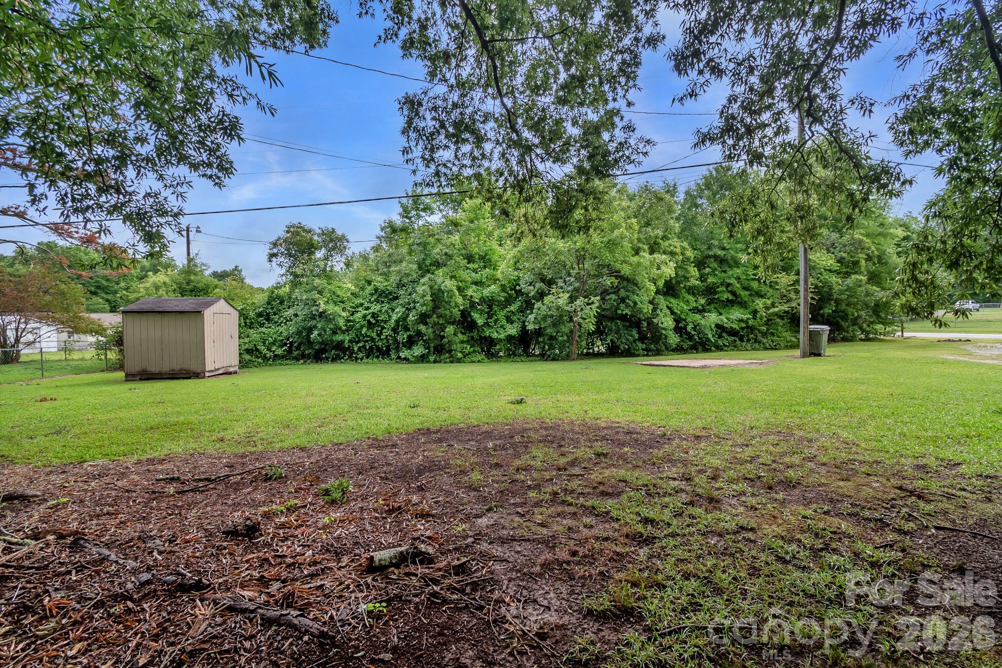 main property photo 41