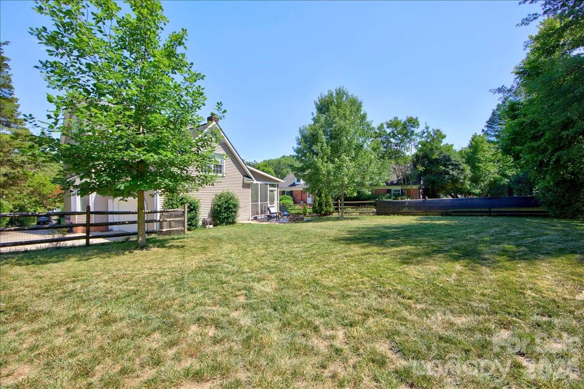 main property photo 41