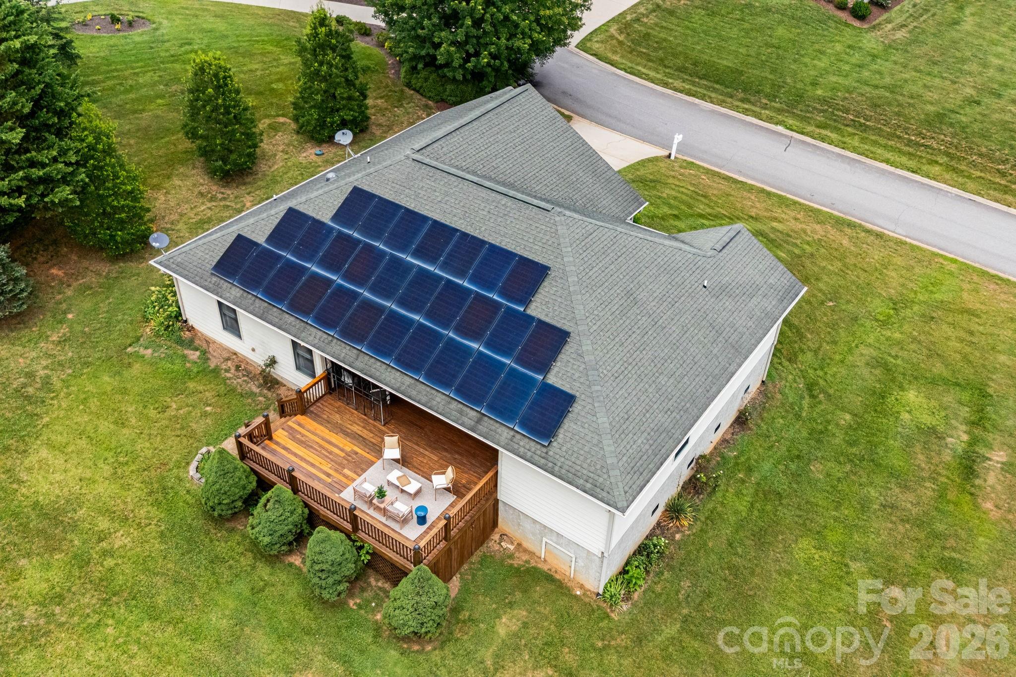 main property photo 27